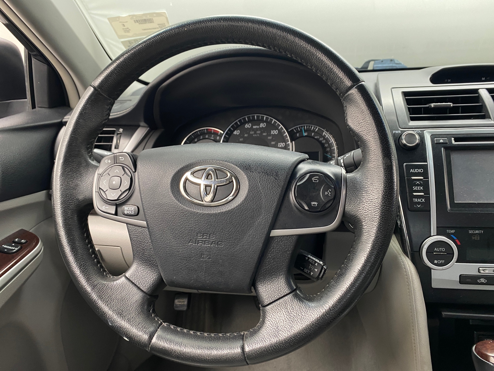 Thumbnail: 2012 Toyota Camry - 5