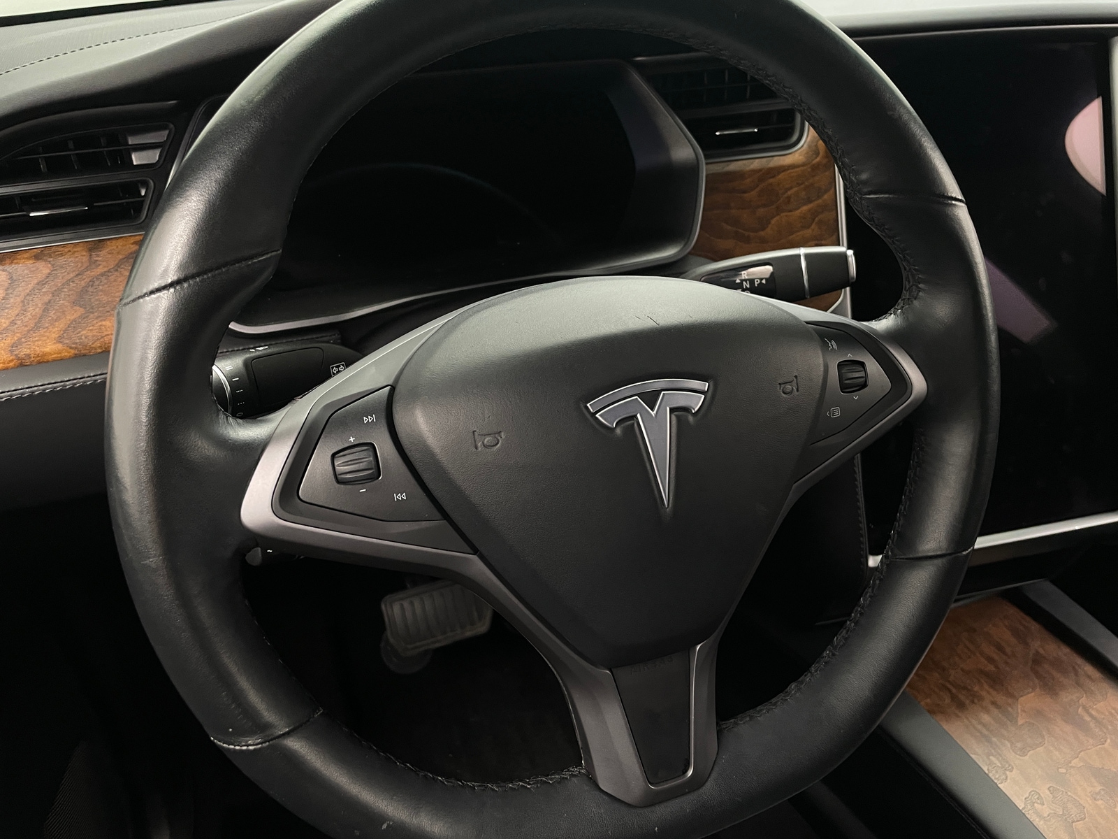 Thumbnail: 2020 Tesla Model X - 4