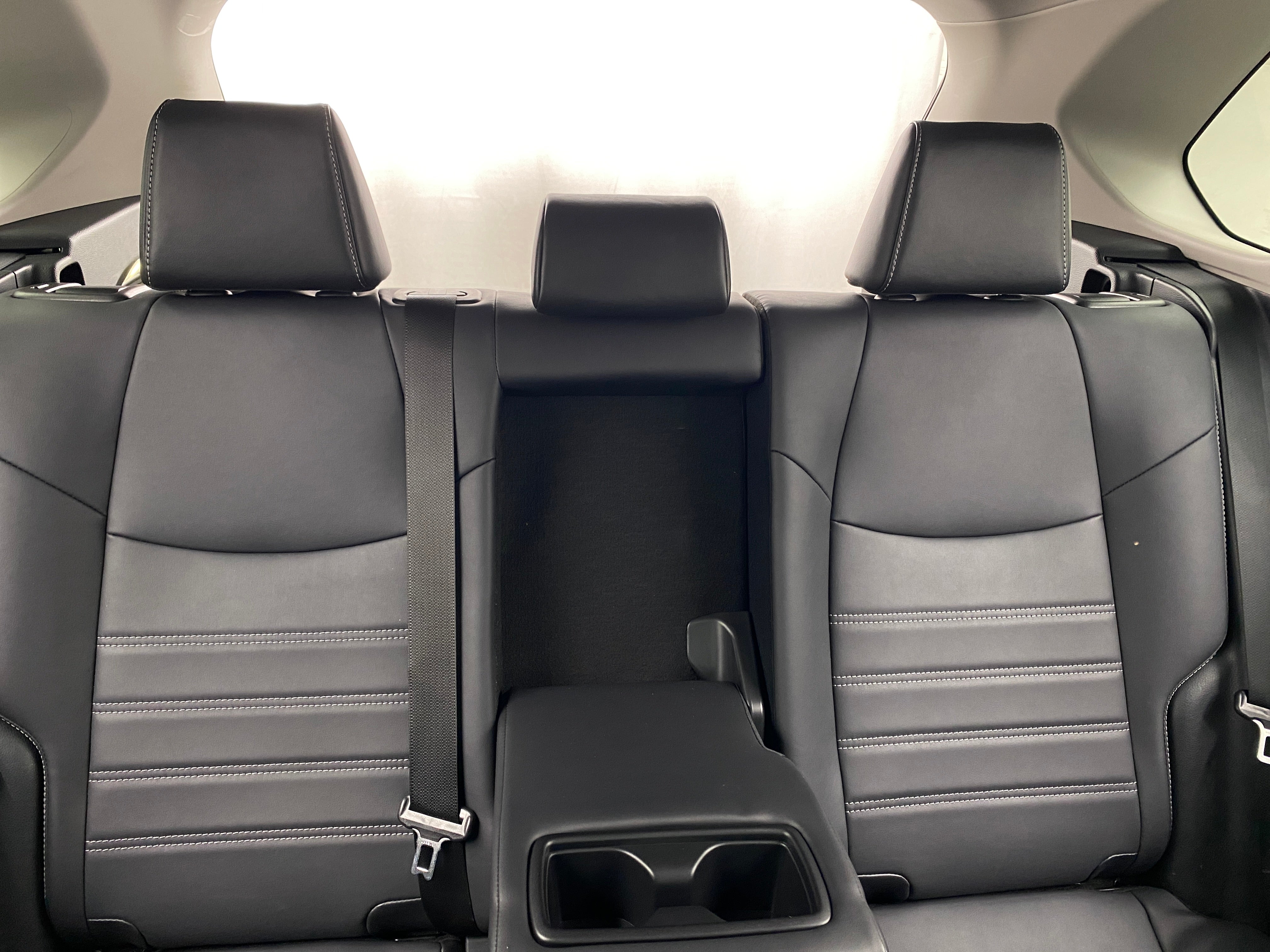 Thumbnail: 2022 Toyota RAV4 - 5