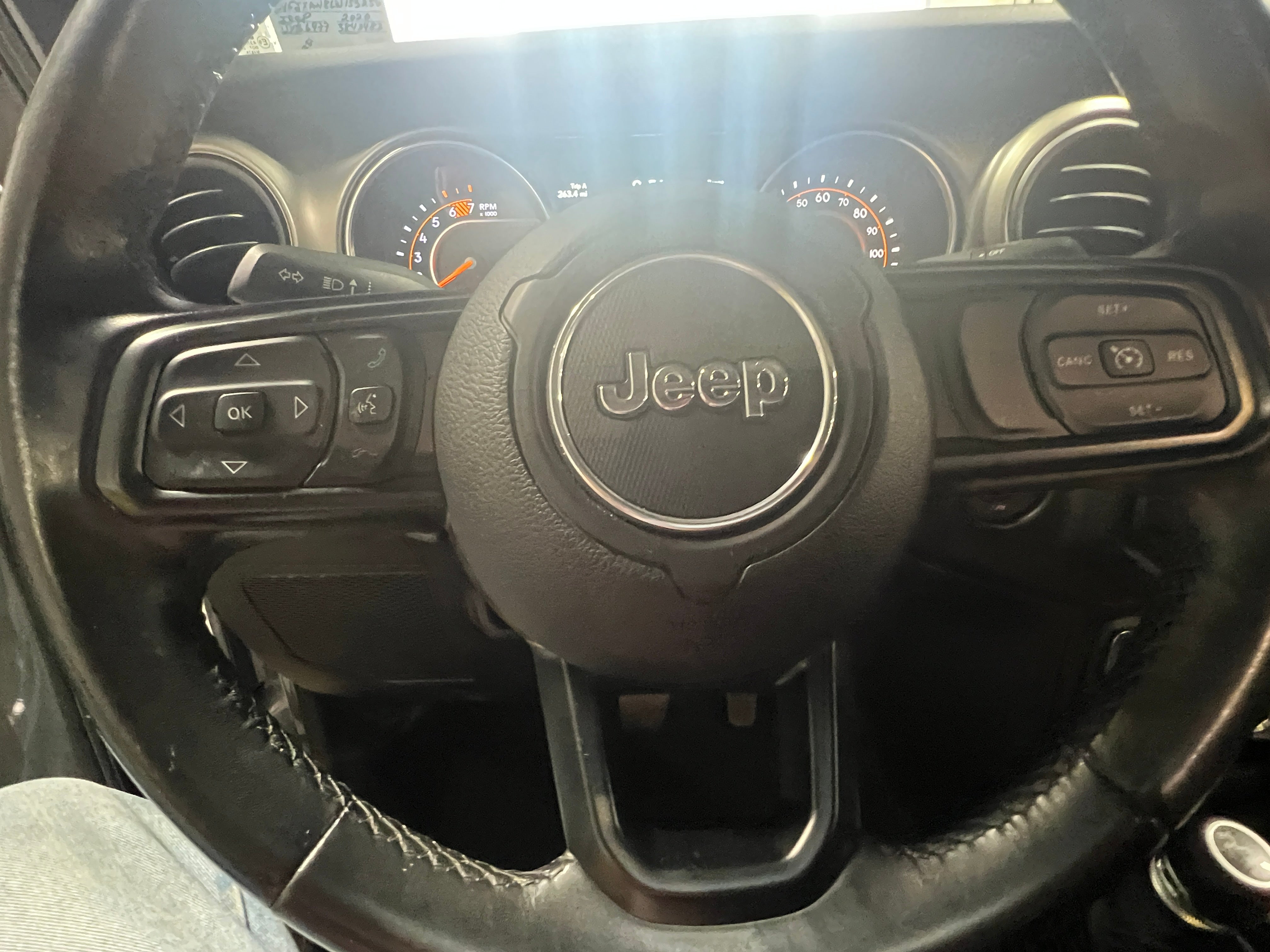 Thumbnail: 2020 Jeep Wrangler - 5