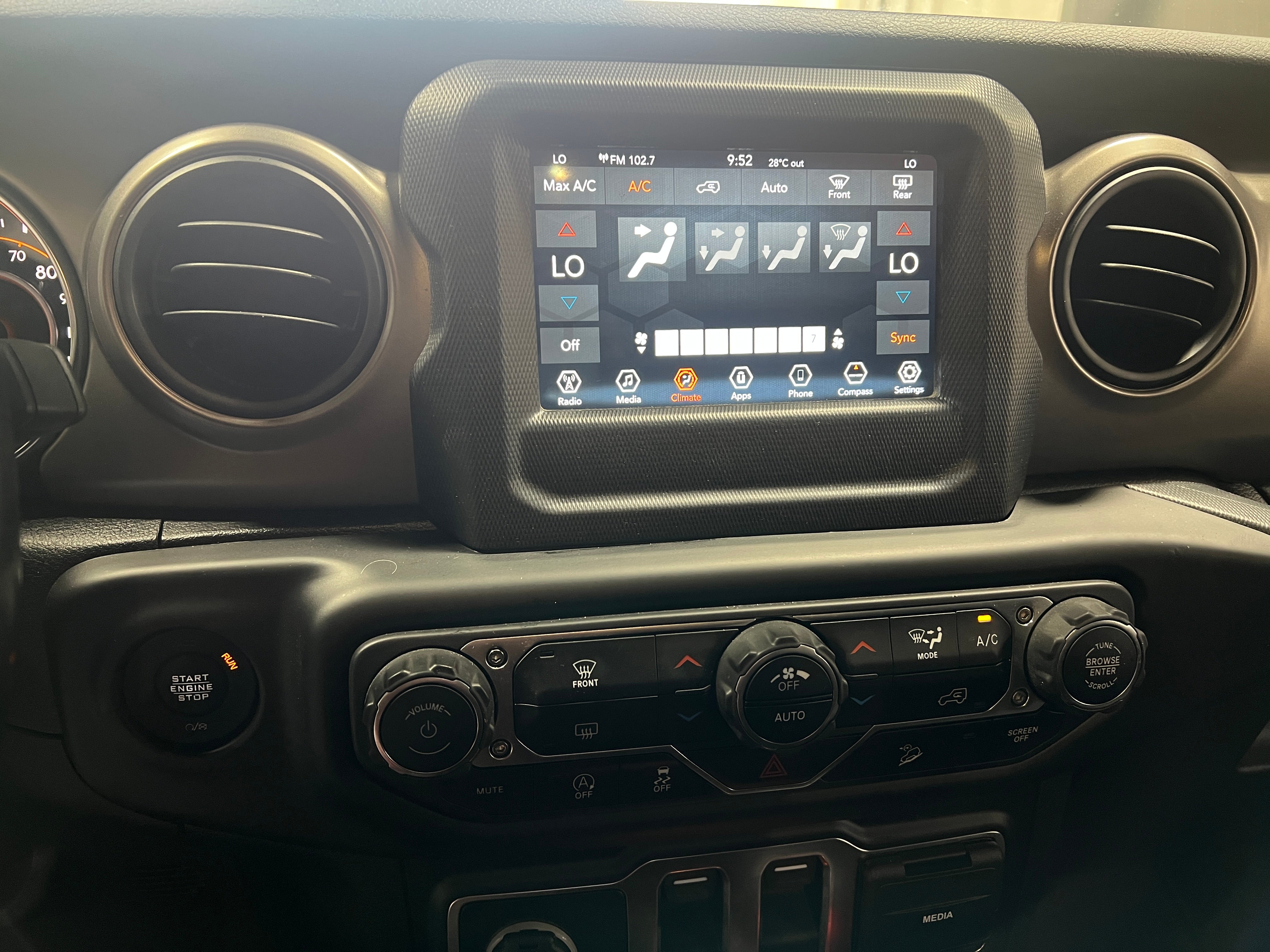 Thumbnail: 2020 Jeep Wrangler - 4