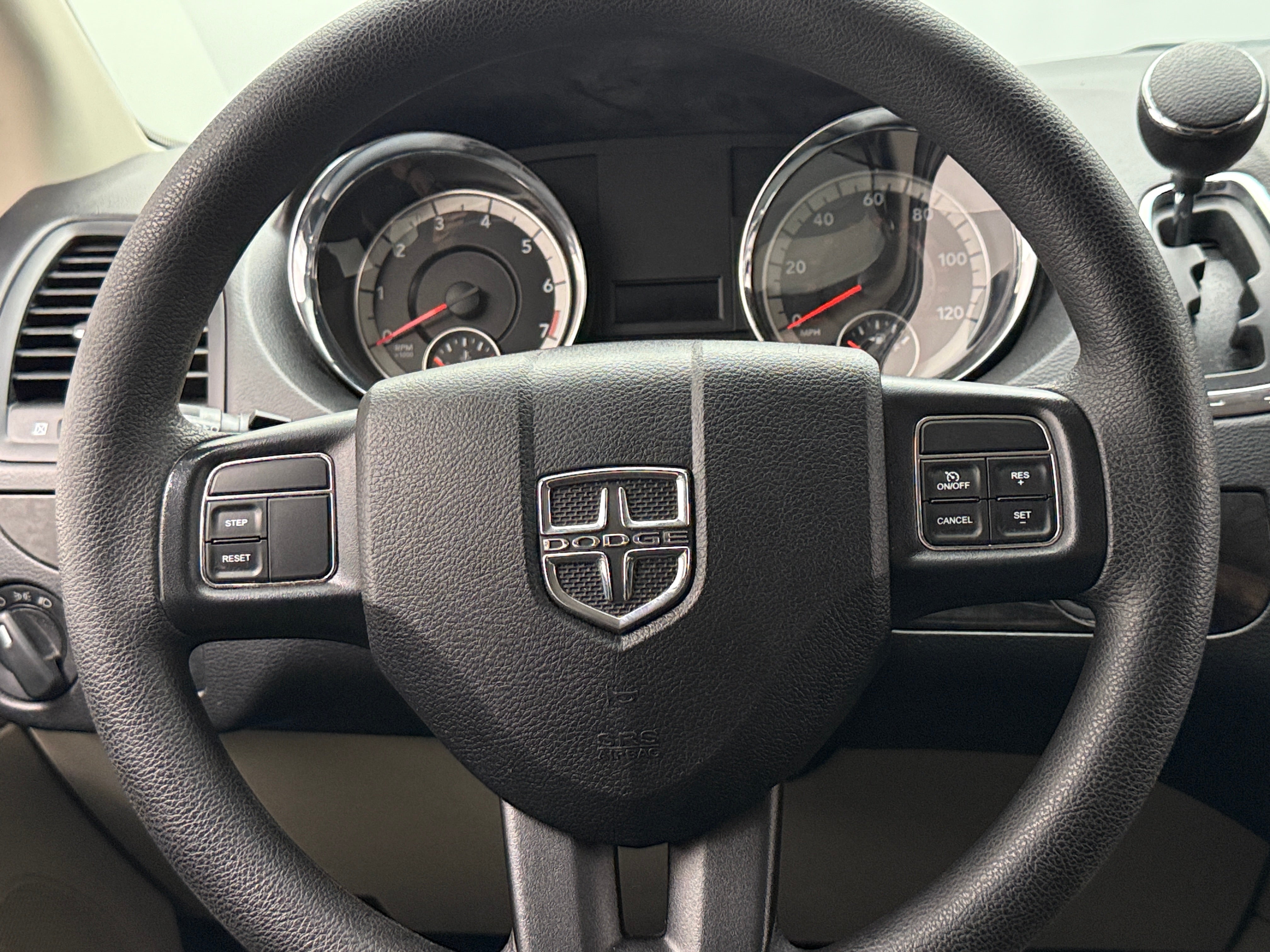 Thumbnail: 2016 Dodge Grand Caravan - 5