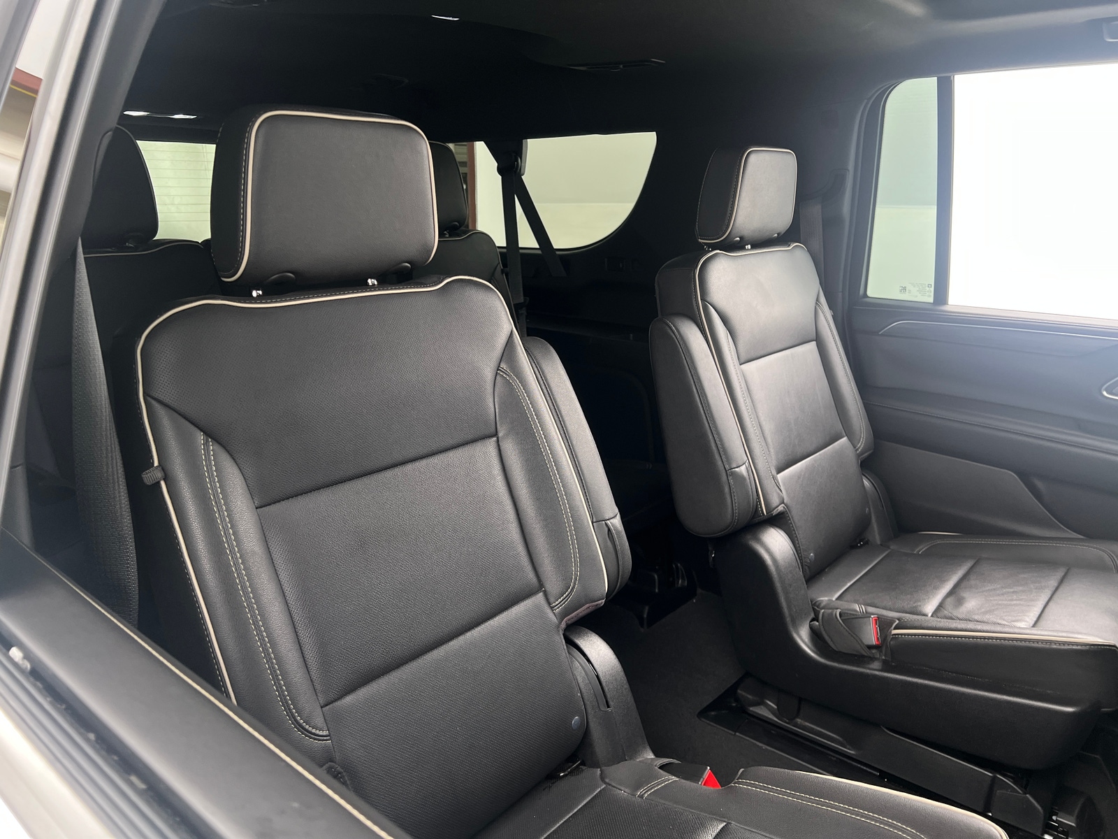Thumbnail: 2023 GMC Yukon XL - 5