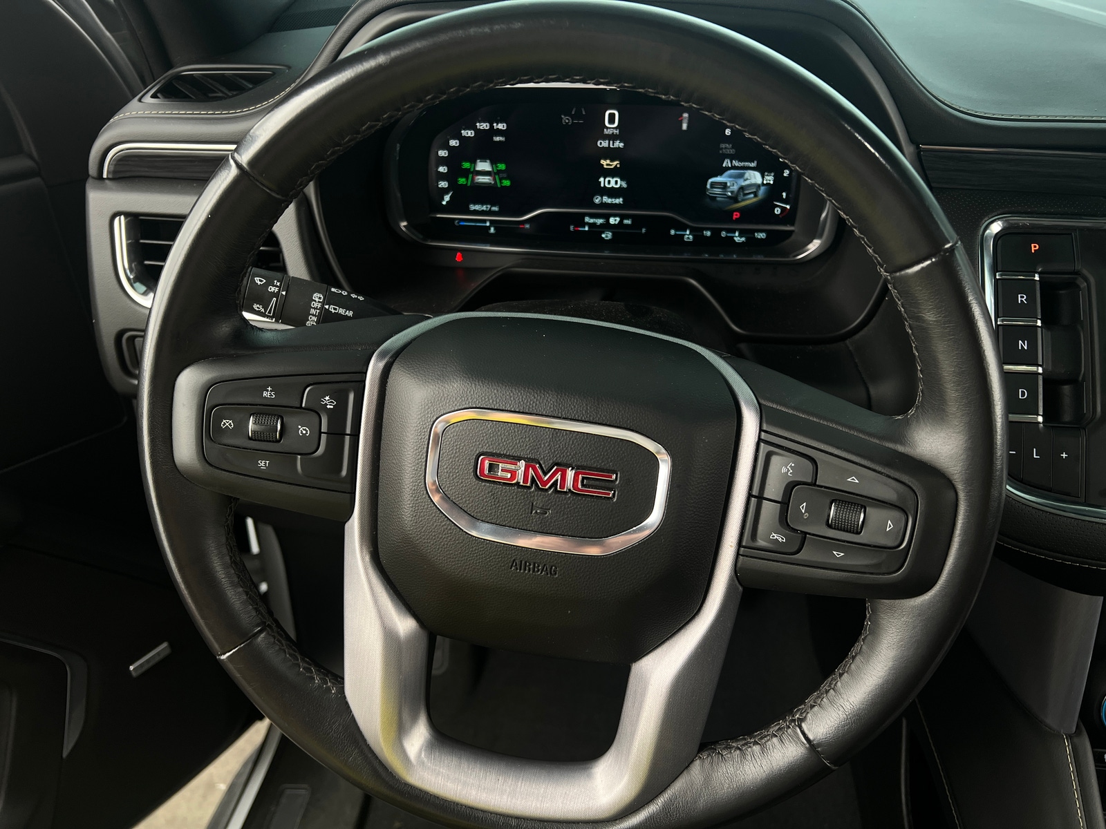 Thumbnail: 2023 GMC Yukon XL - 4