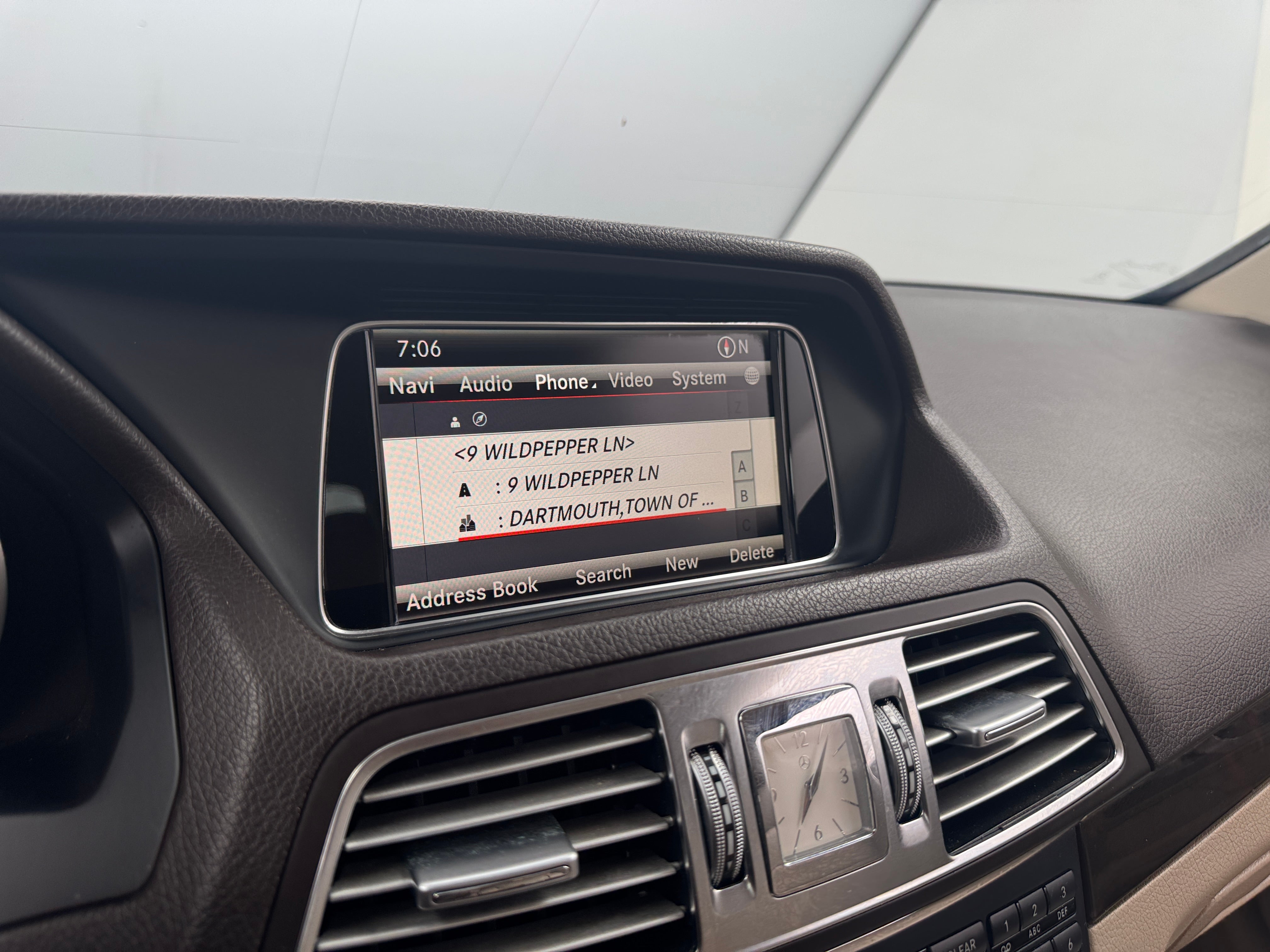 Thumbnail: 2014 Mercedes-Benz E-Class - 3