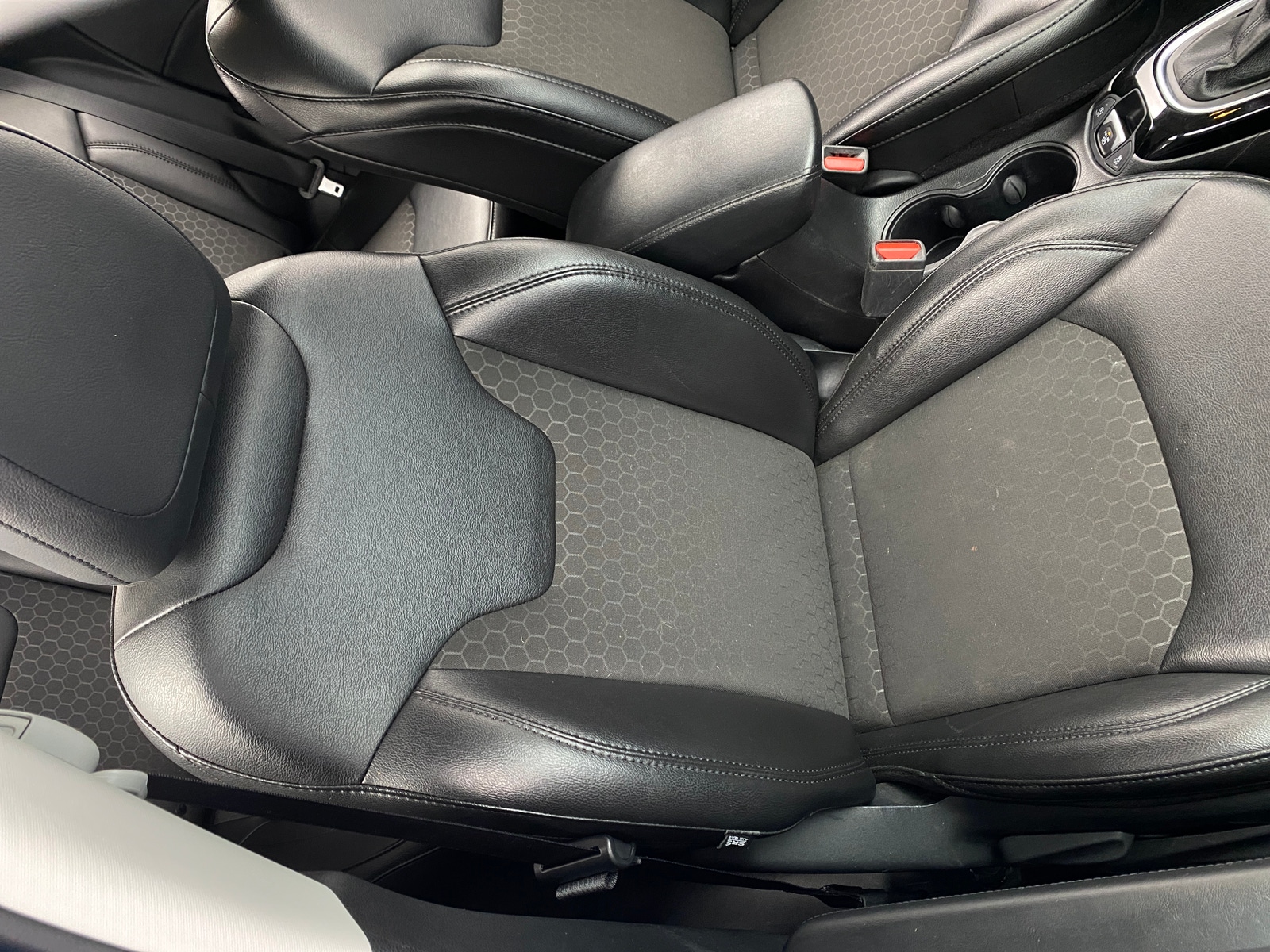 Thumbnail: 2020 Jeep Compass - 2