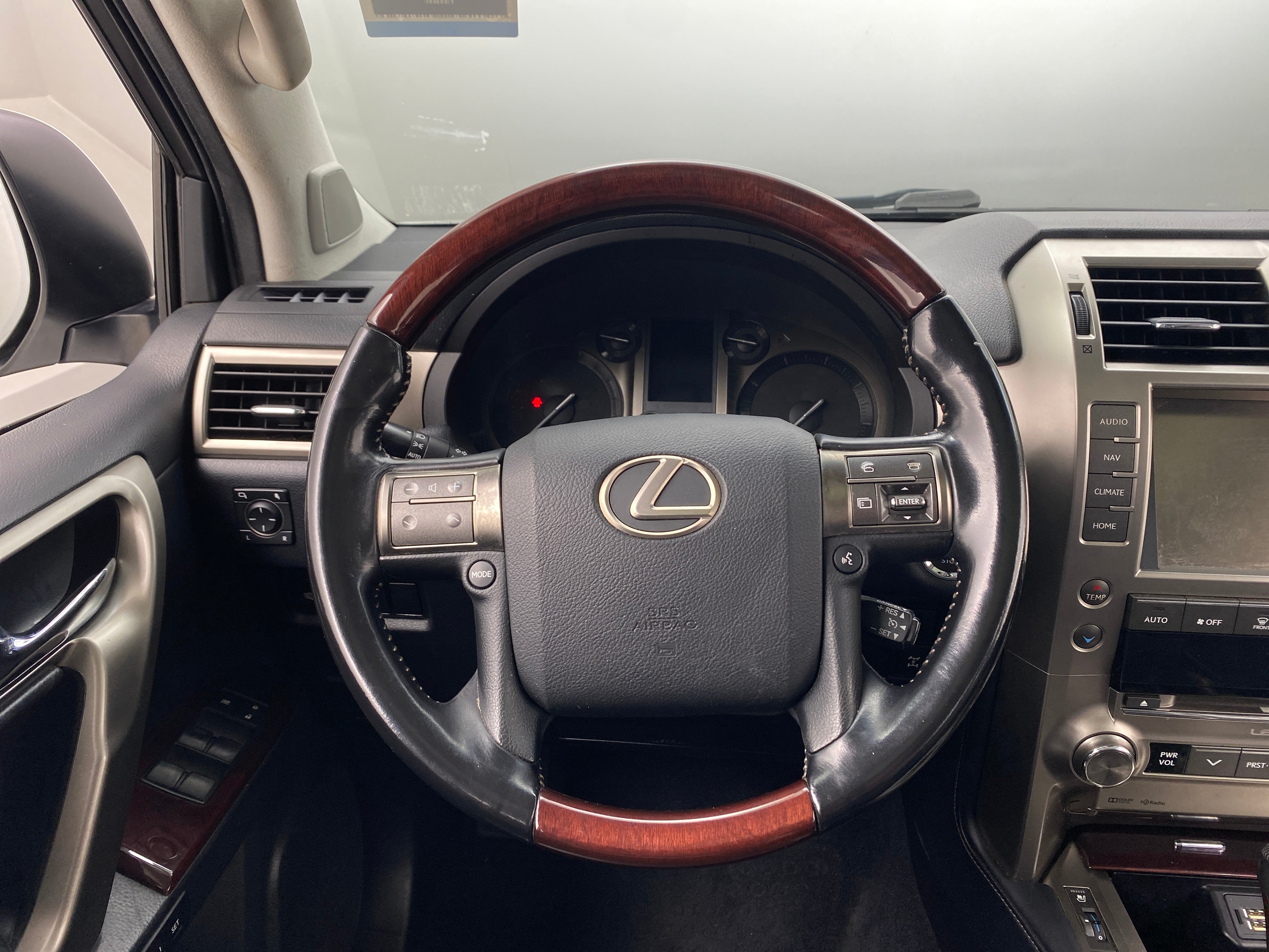 Thumbnail: 2018 Lexus GX - 4