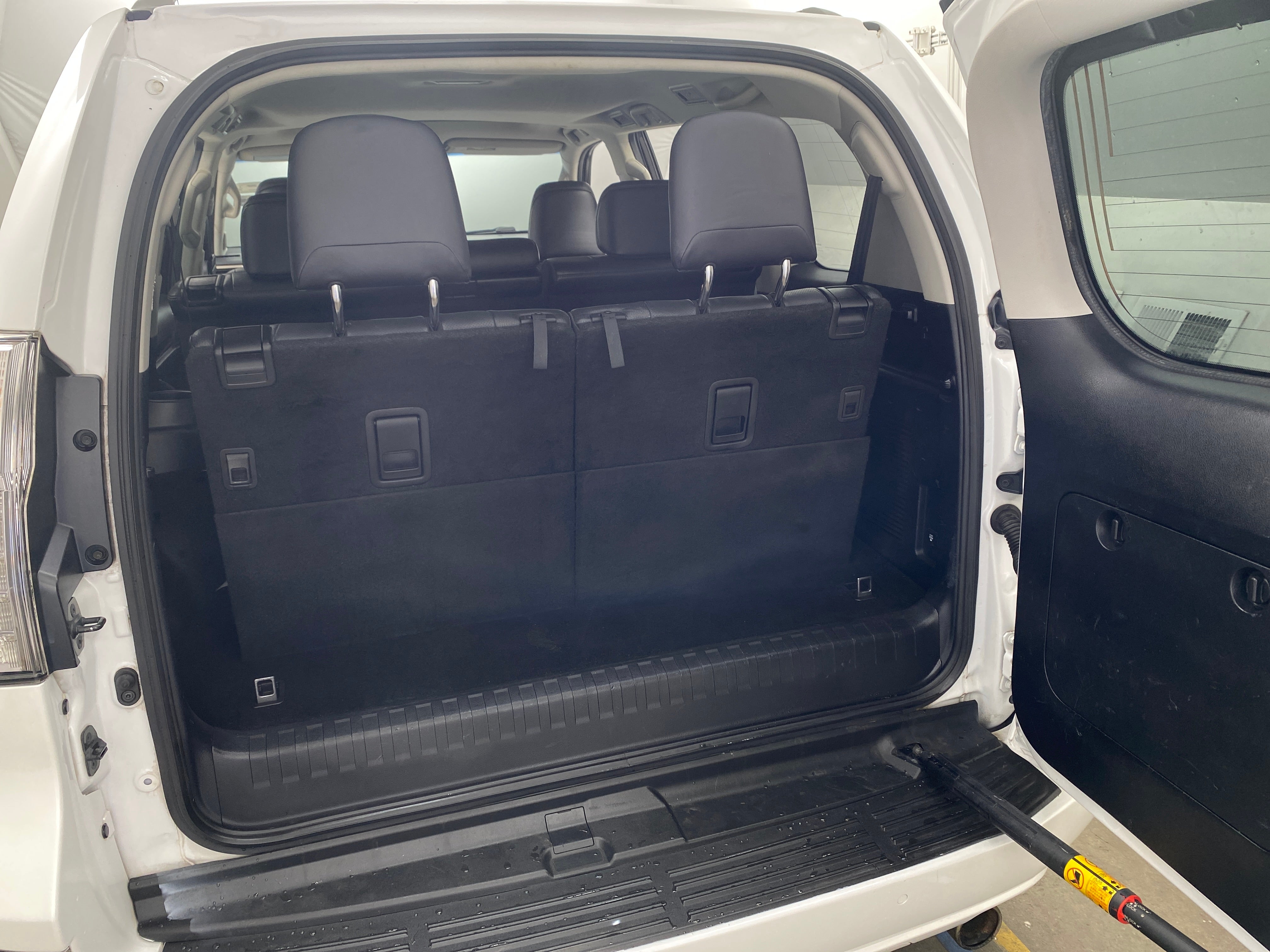 Thumbnail: 2018 Lexus GX - 6