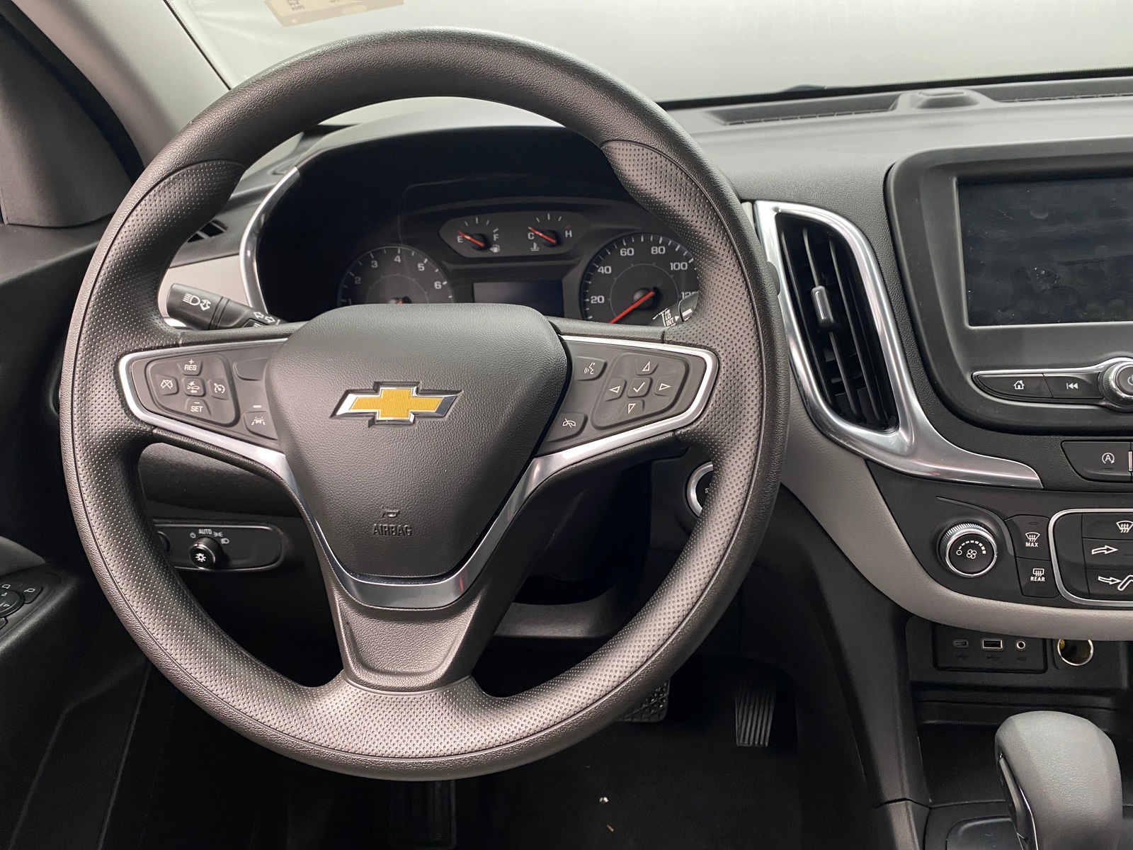 Thumbnail: 2024 Chevrolet Equinox - 5