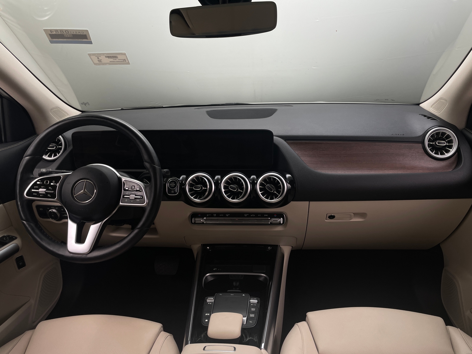 Thumbnail: 2023 Mercedes-Benz GLA - 2
