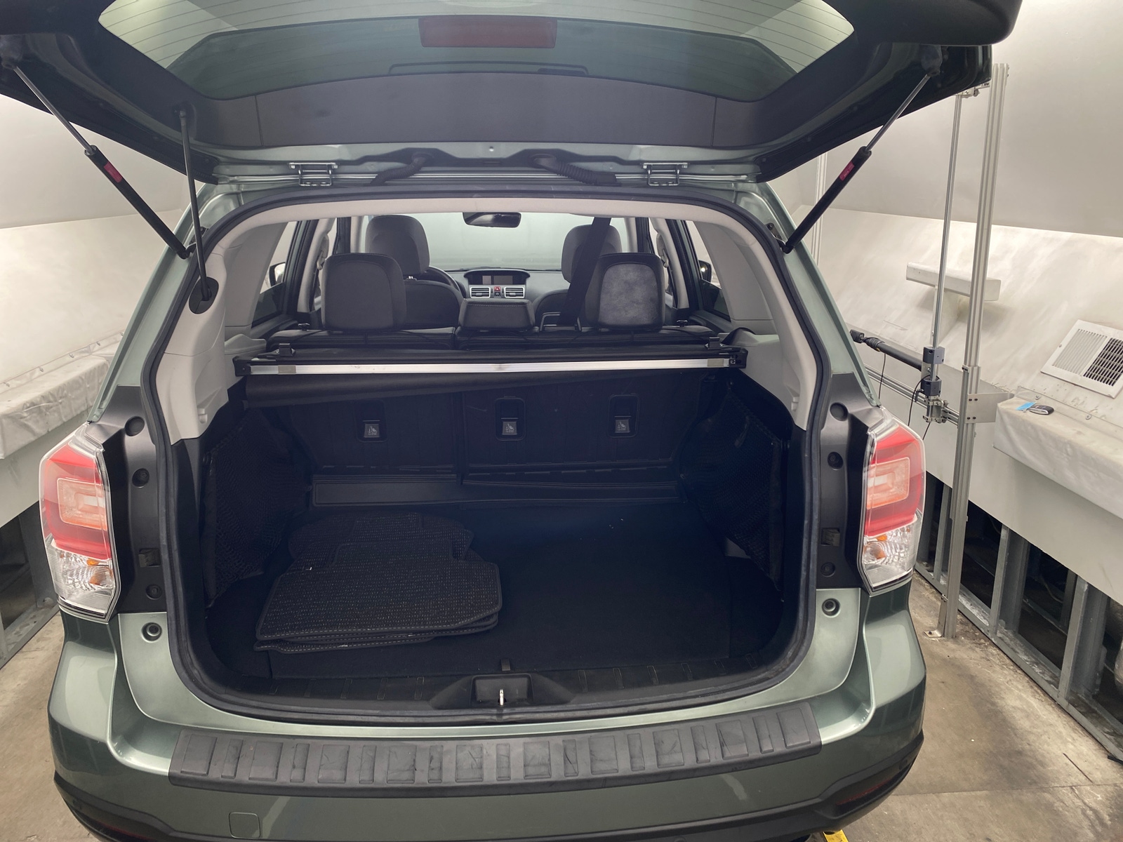 Thumbnail: 2017 Subaru Forester - 6