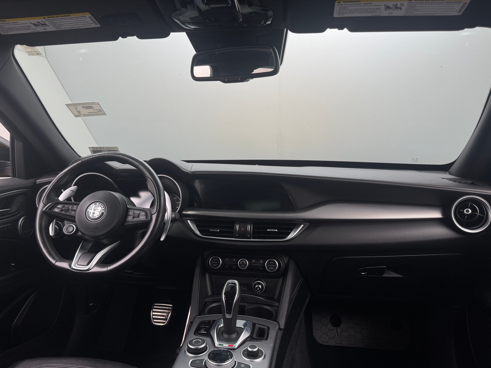 Thumbnail: 2022 Alfa Romeo Stelvio - 2