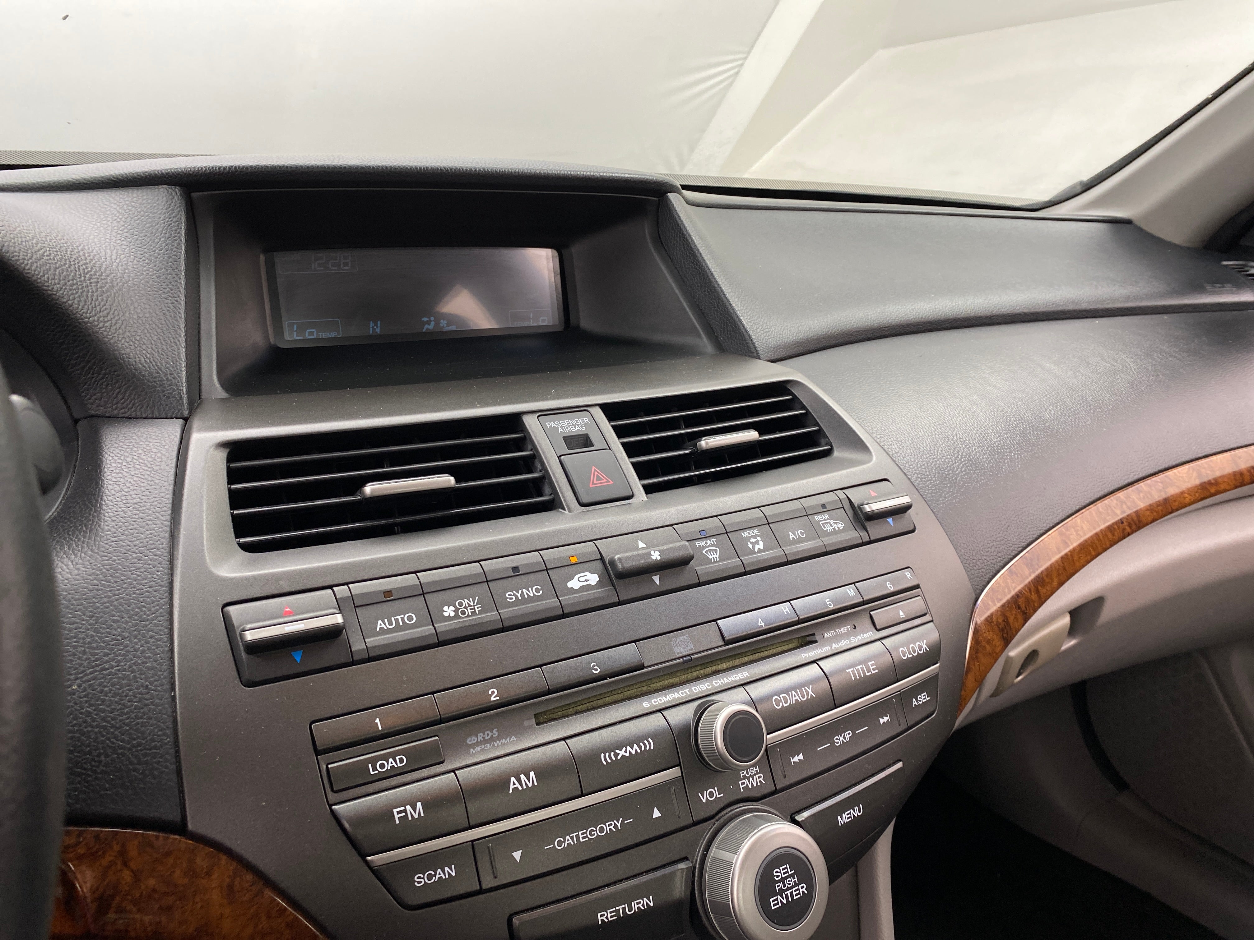 Thumbnail: 2011 Honda Accord - 3