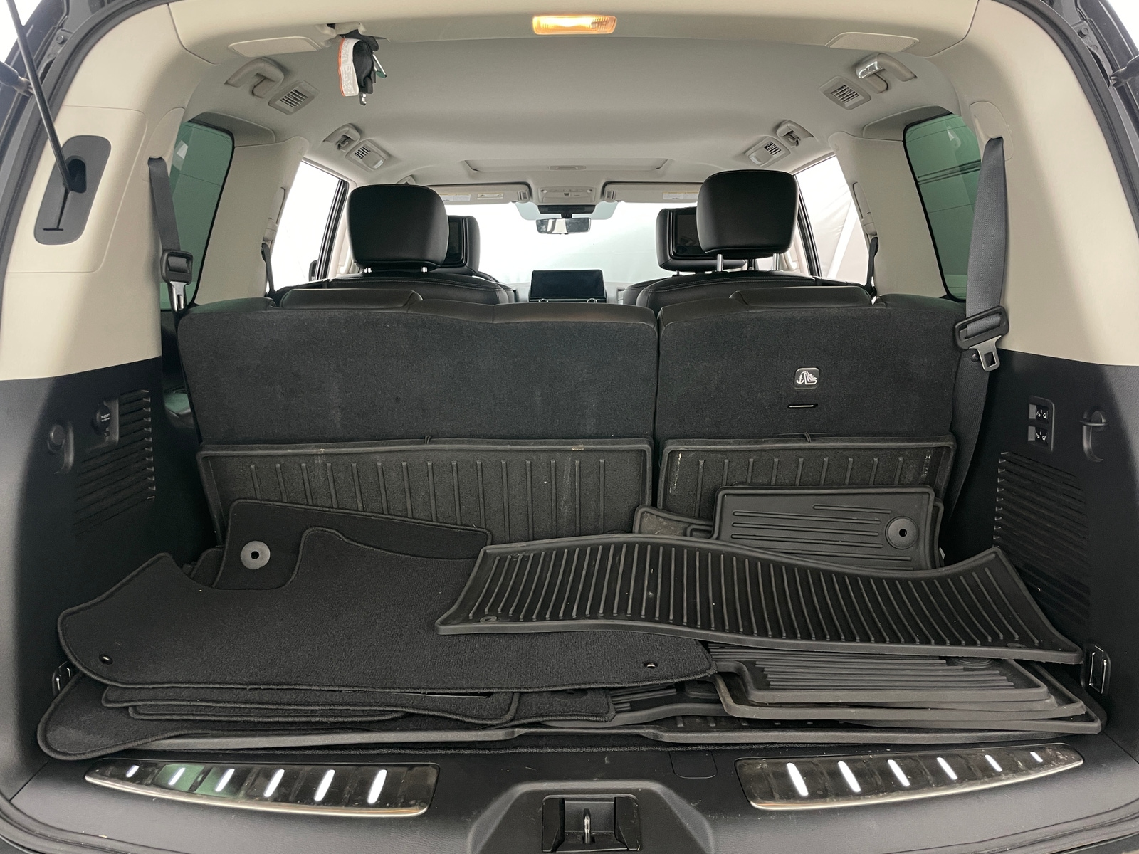 Thumbnail: 2022 Nissan Armada - 6