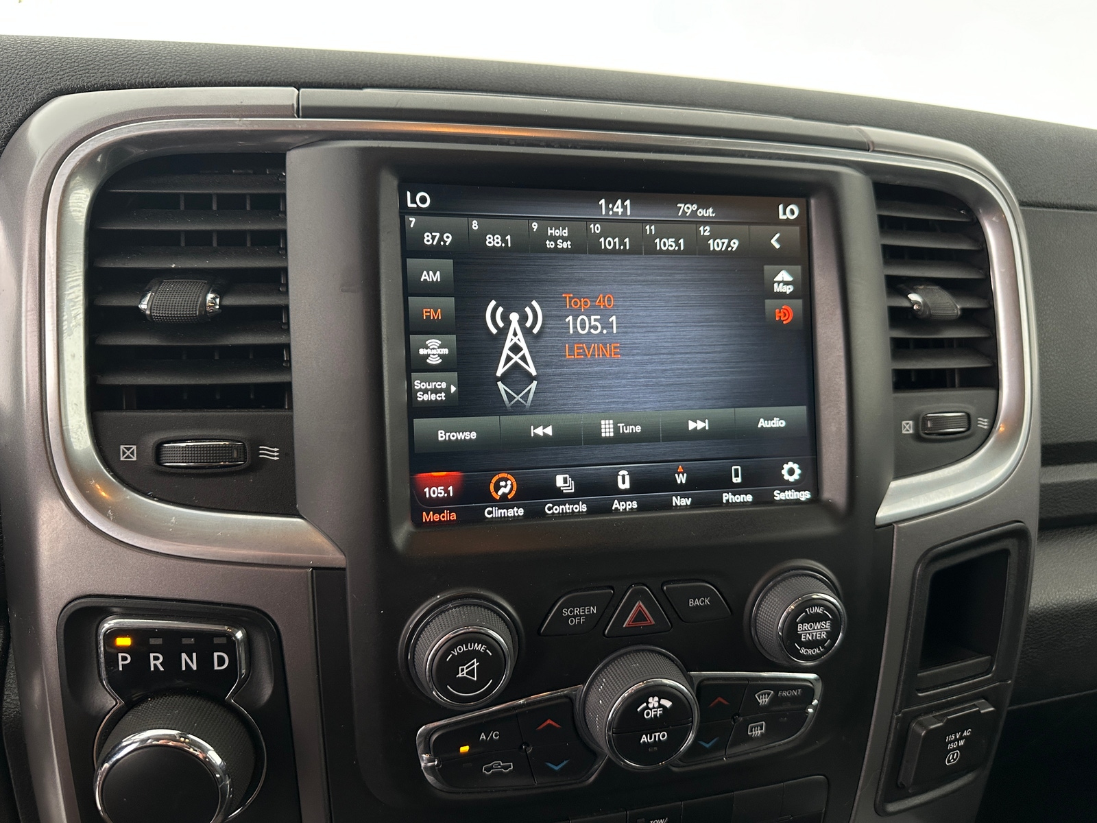 Thumbnail: 2023 RAM 1500 Classic - 4