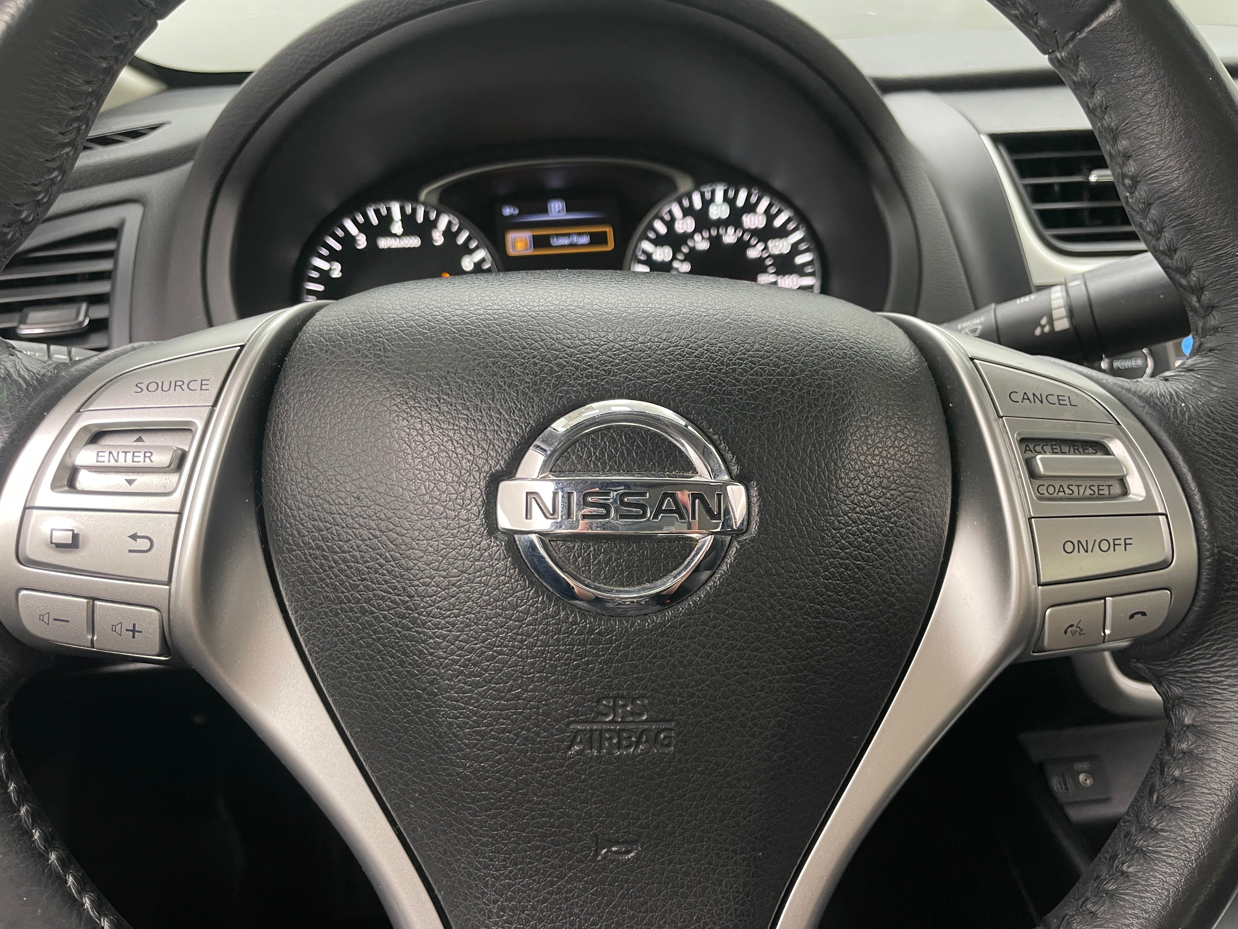 Thumbnail: 2017 Nissan Altima - 5