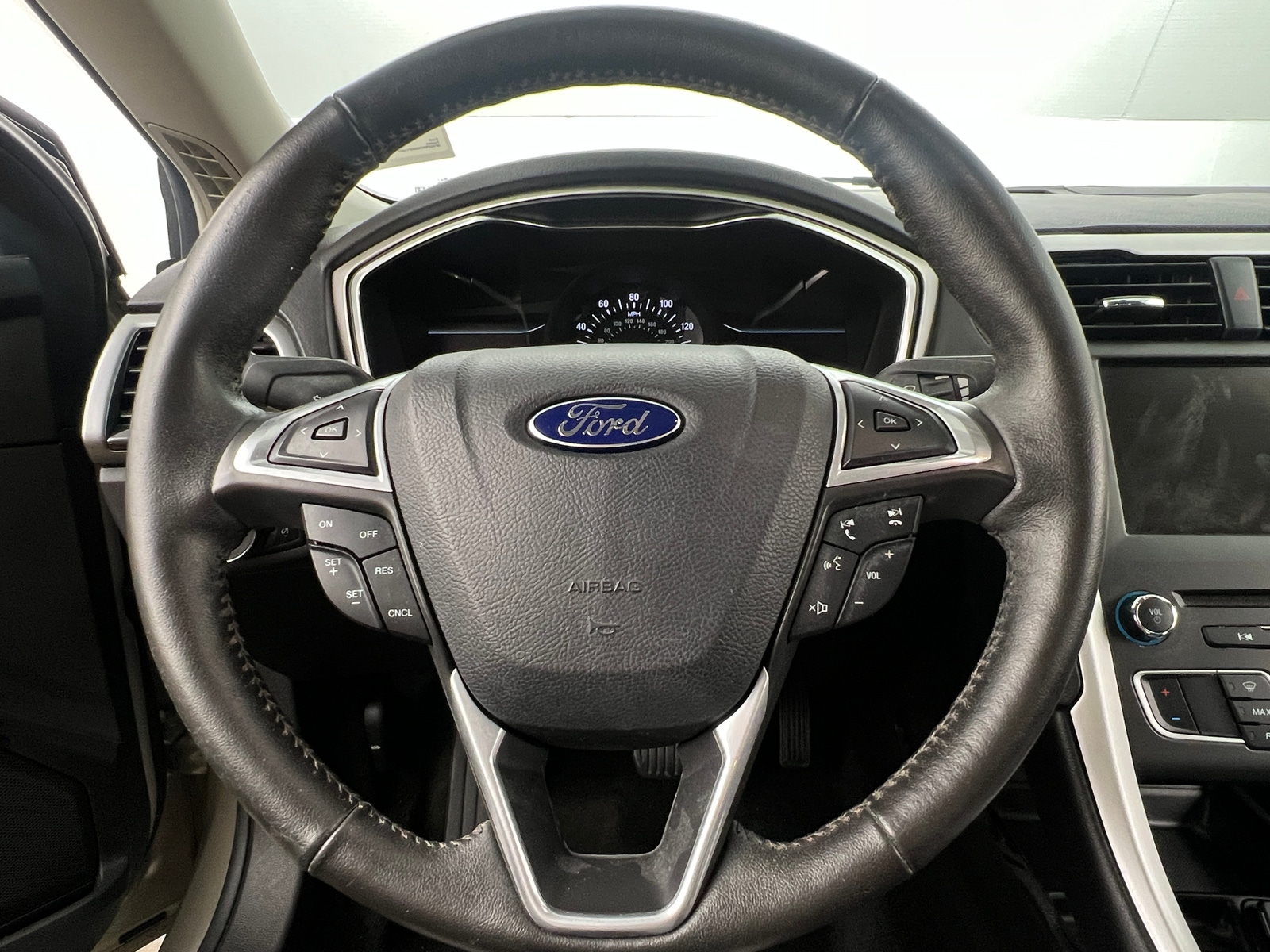 Thumbnail: 2016 Ford Fusion - 5