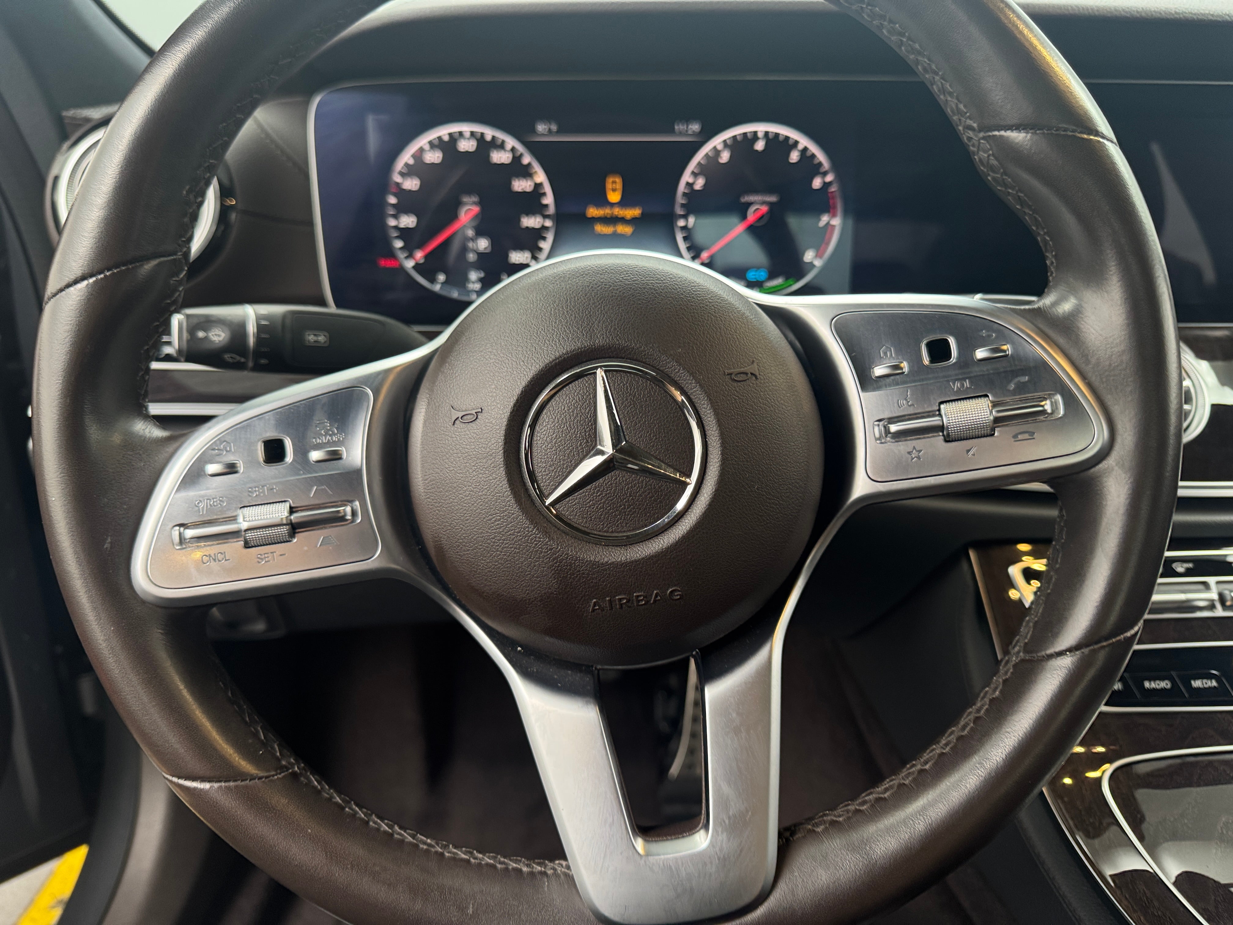 Thumbnail: 2020 Mercedes-Benz CLS - 4