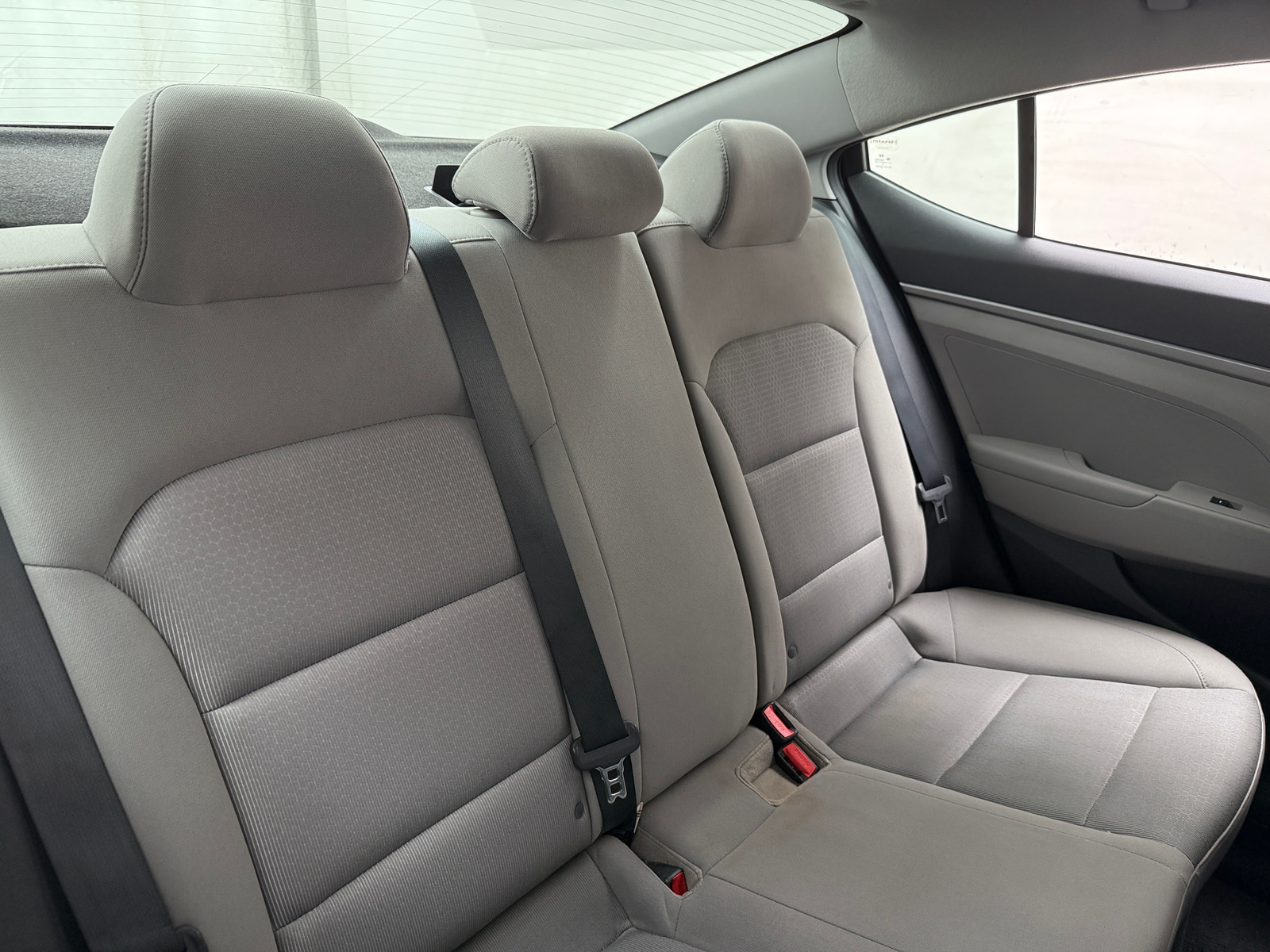 Thumbnail: 2017 Hyundai Elantra - 6