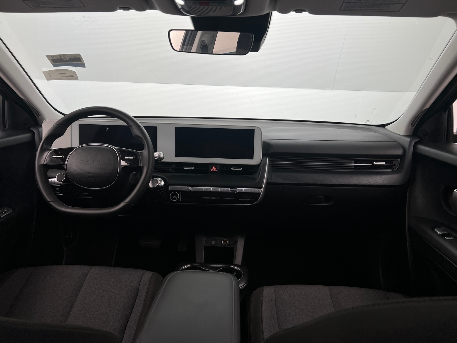 Thumbnail: 2024 Hyundai Ioniq 5 - 3
