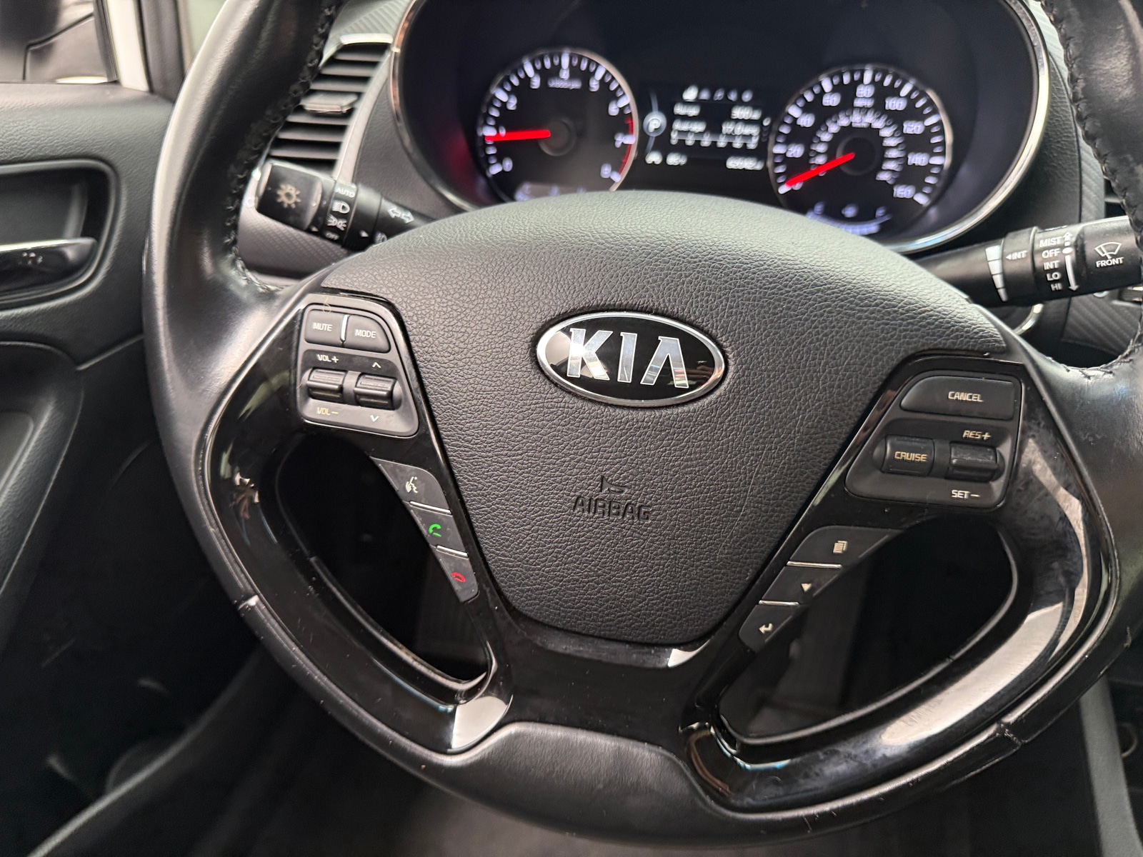 Thumbnail: 2018 Kia Forte - 5