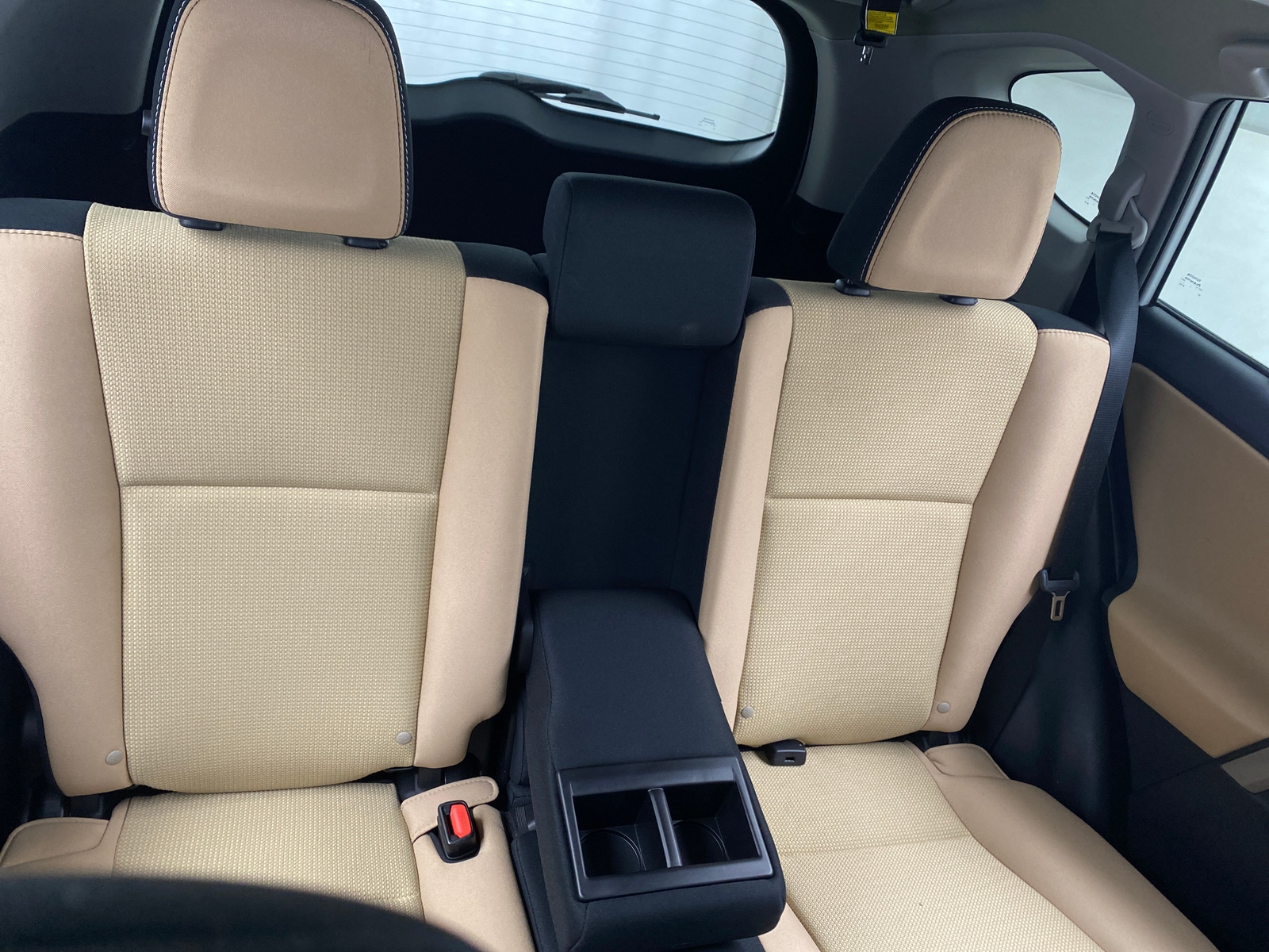 Thumbnail: 2018 Toyota RAV4 - 6