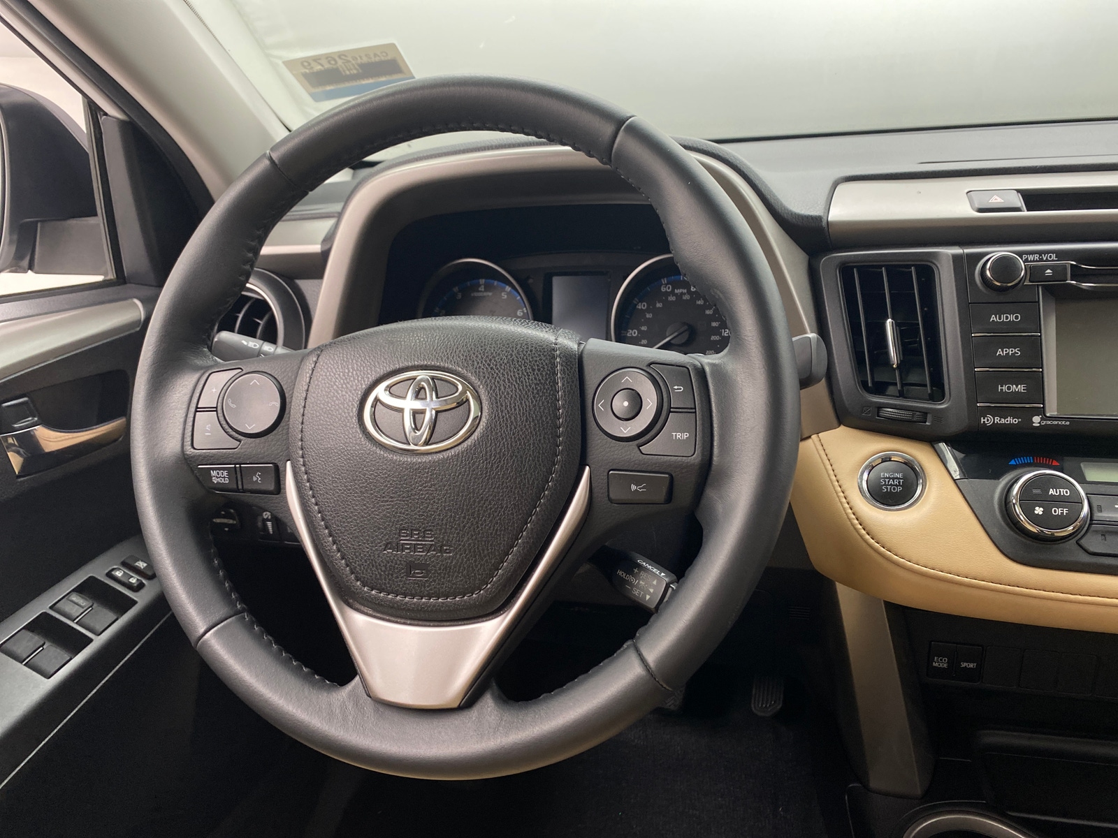 Thumbnail: 2018 Toyota RAV4 - 5