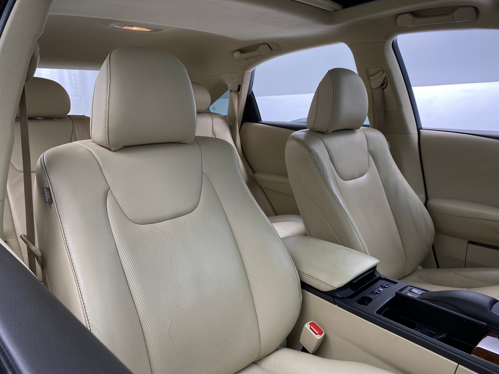 Thumbnail: 2015 Lexus RX - 2