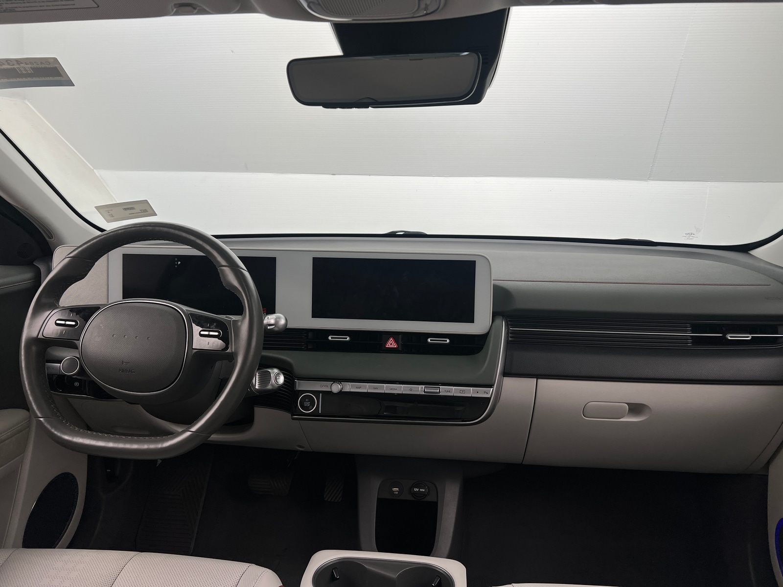 Thumbnail: 2023 Hyundai Ioniq 5 - 2