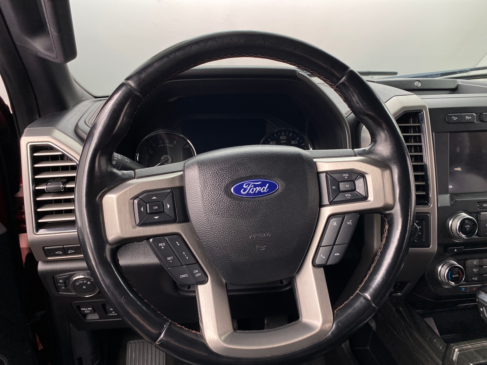 Thumbnail: 2018 Ford Econoline - 4