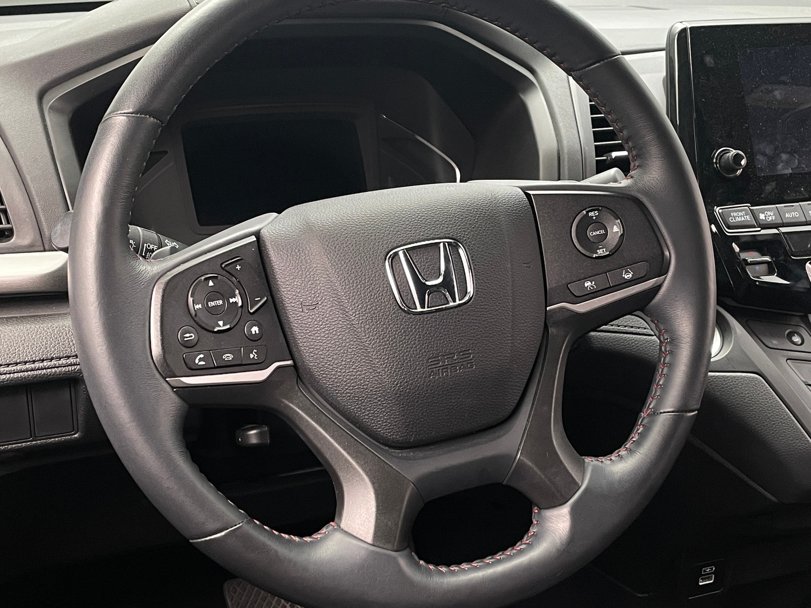 Thumbnail: 2023 Honda Odyssey - 4