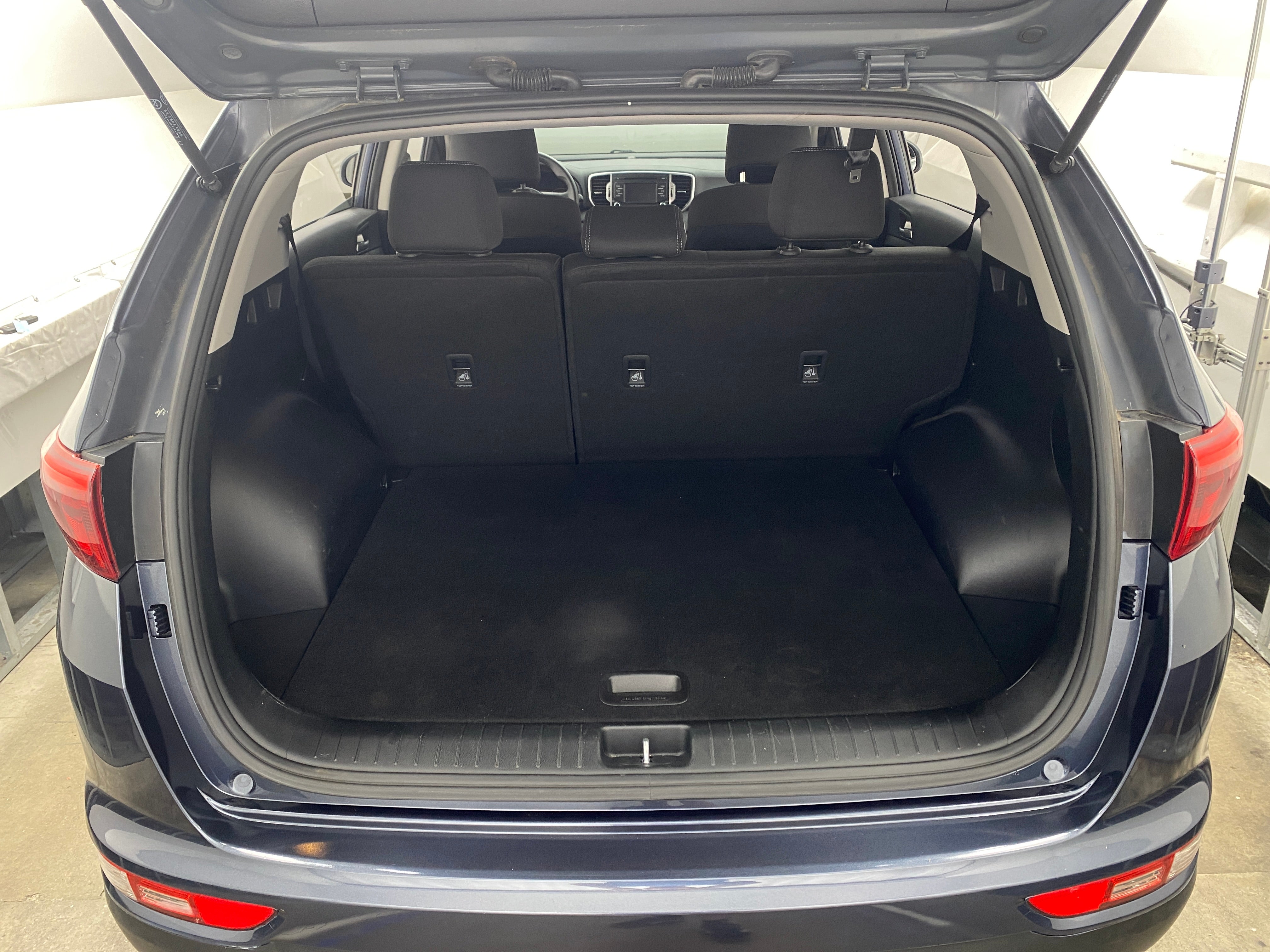 Thumbnail: 2019 Kia Sportage - 7