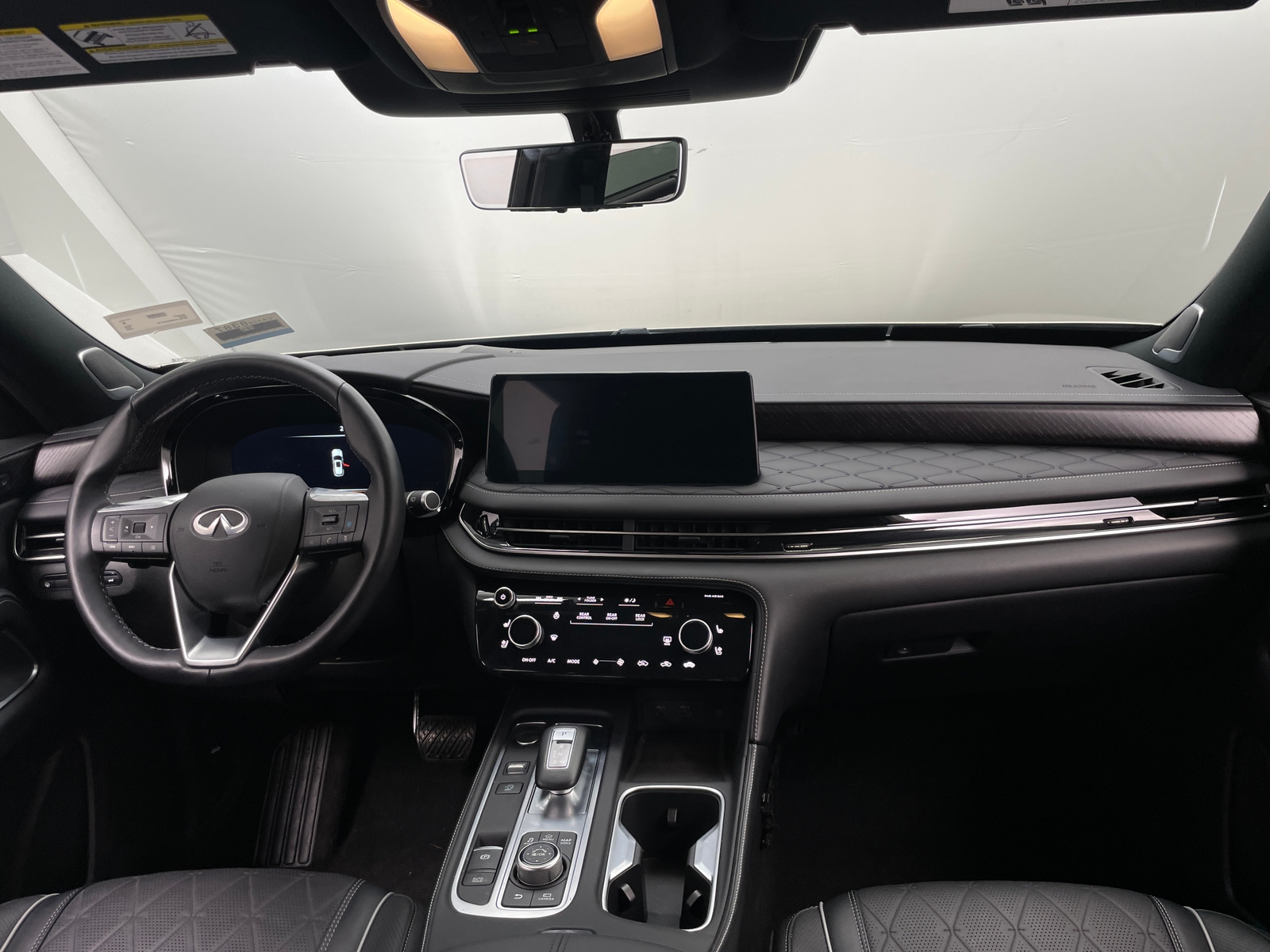 Thumbnail: 2024 INFINITI QX60 - 2