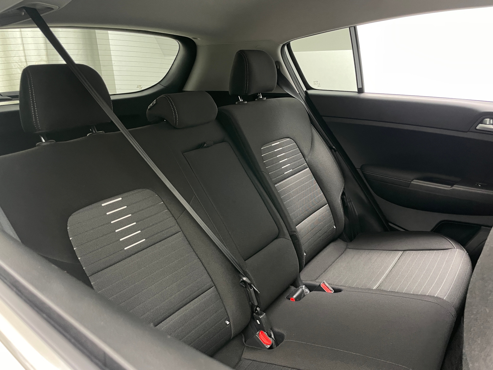 Thumbnail: 2021 Kia Sportage - 6