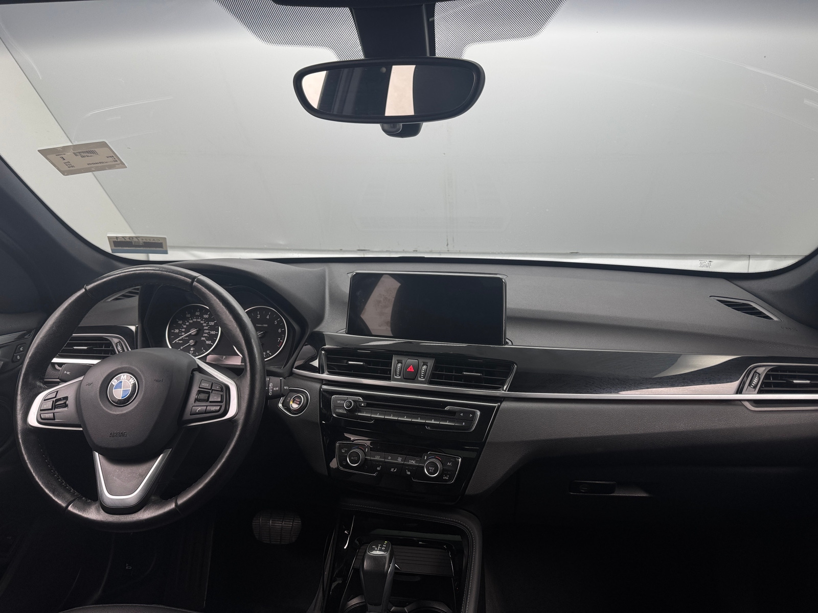 Thumbnail: 2016 BMW X1 - 2