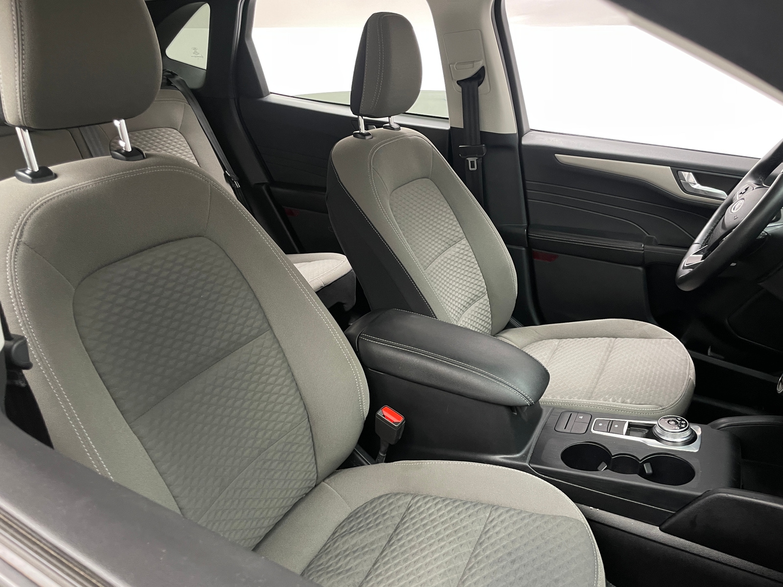 Thumbnail: 2021 Ford Escape - 2