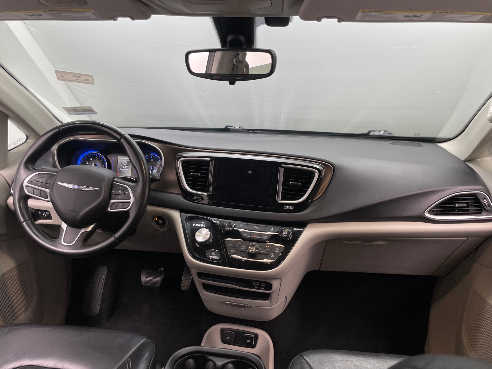 Thumbnail: 2018 Chrysler Pacifica - 2