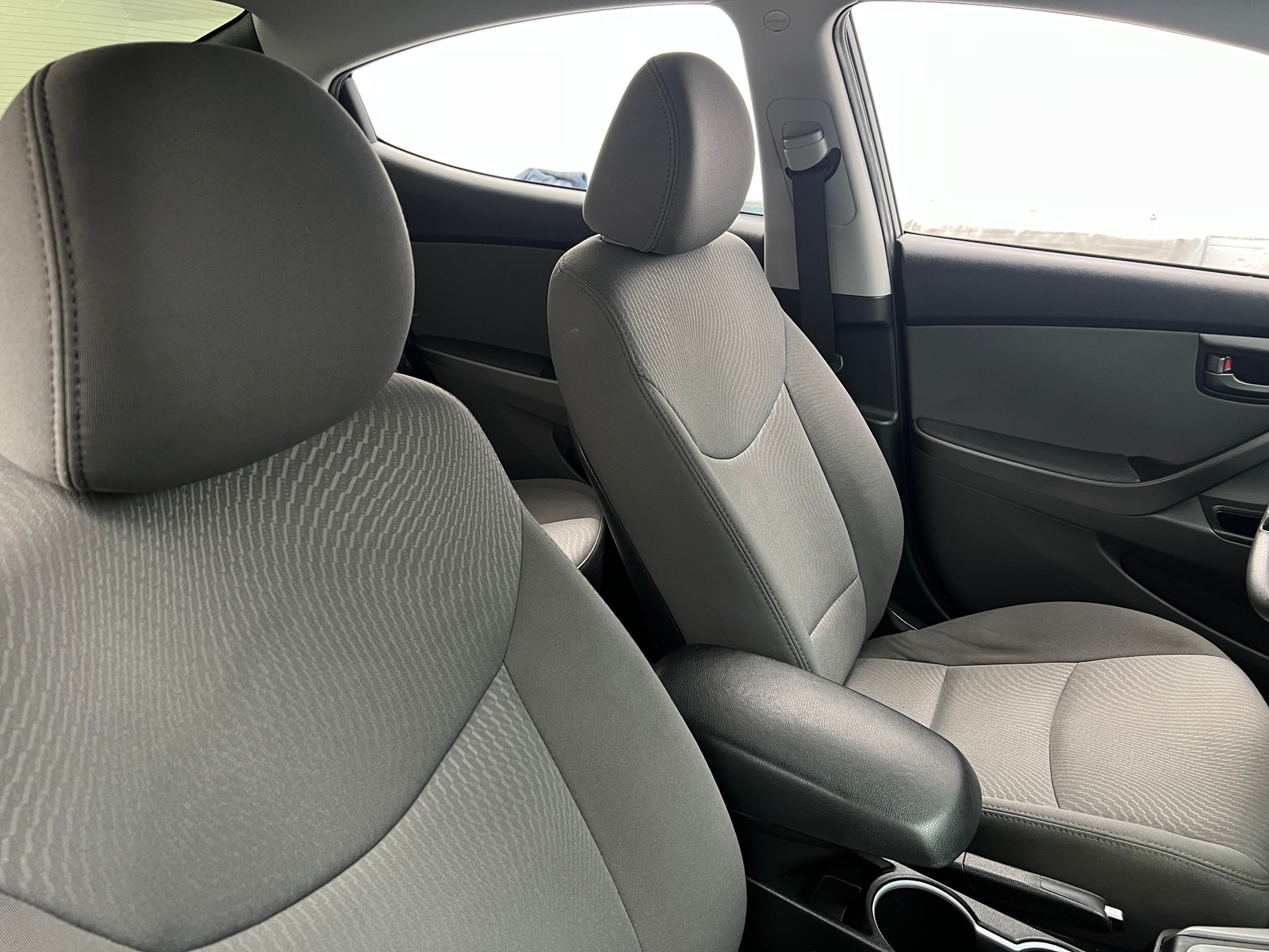 Thumbnail: 2014 Hyundai Elantra - 2