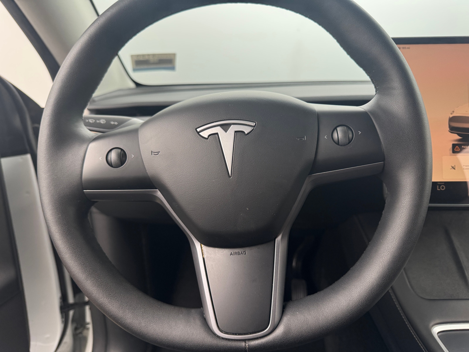 Thumbnail: 2023 Tesla Model Y - 4