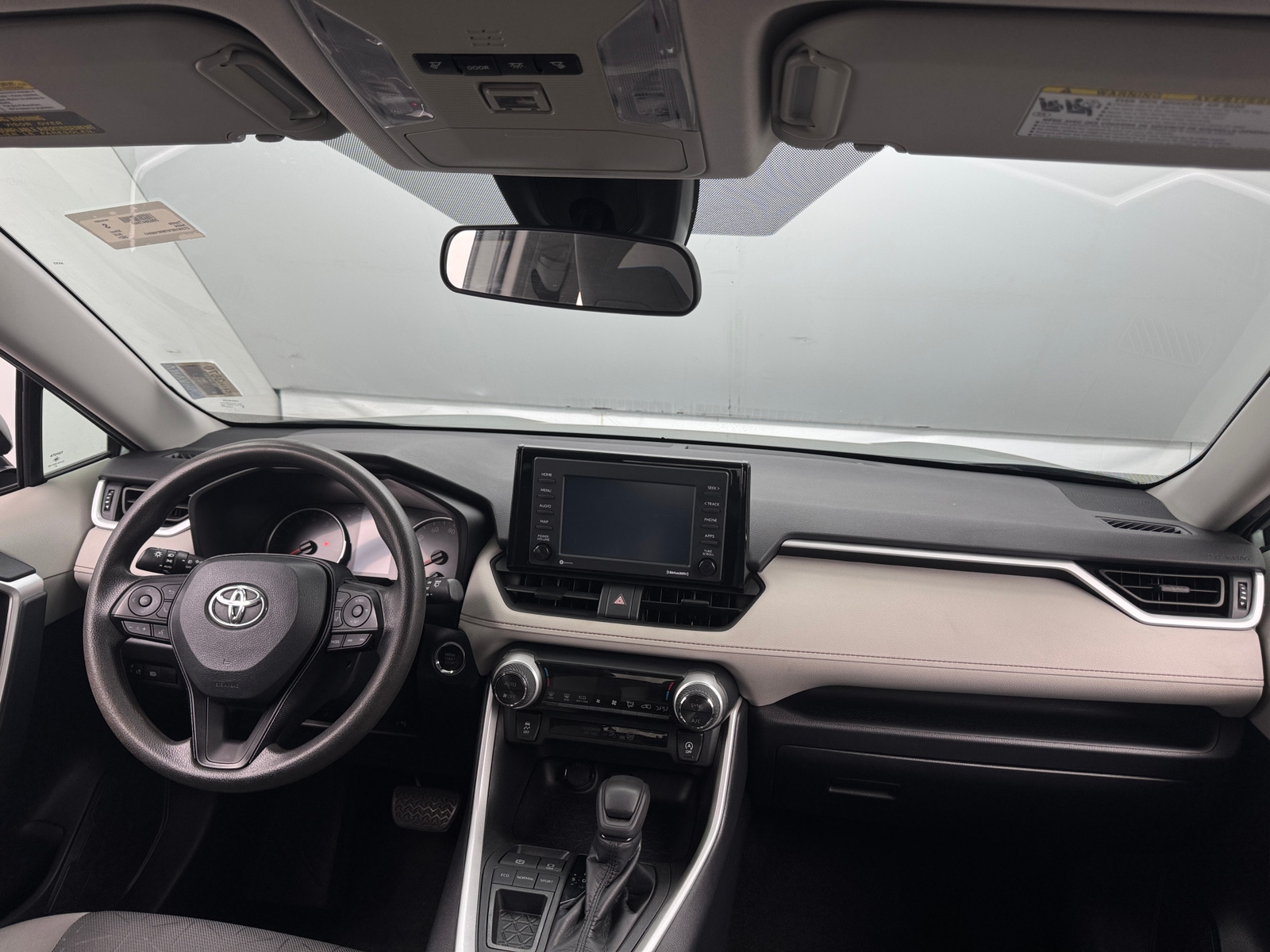 Thumbnail: 2021 Toyota RAV4 - 3