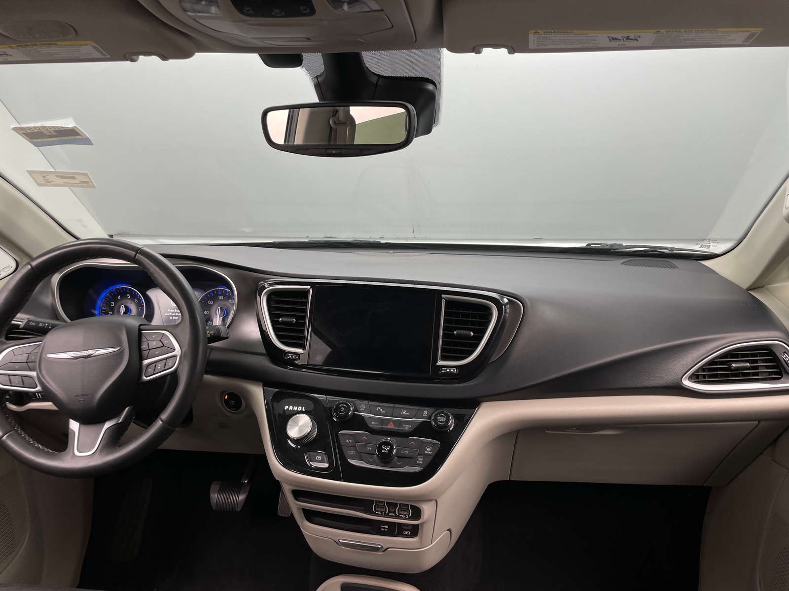 Thumbnail: 2022 Chrysler Pacifica - 2