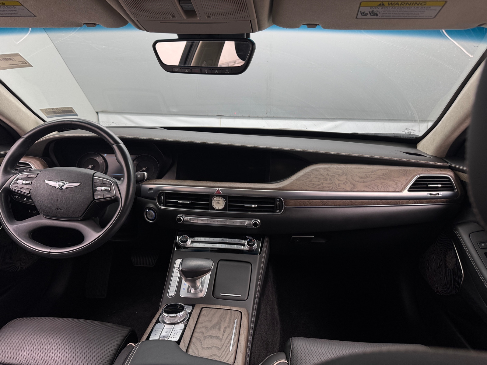 Thumbnail: 2022 Genesis G90 - 2