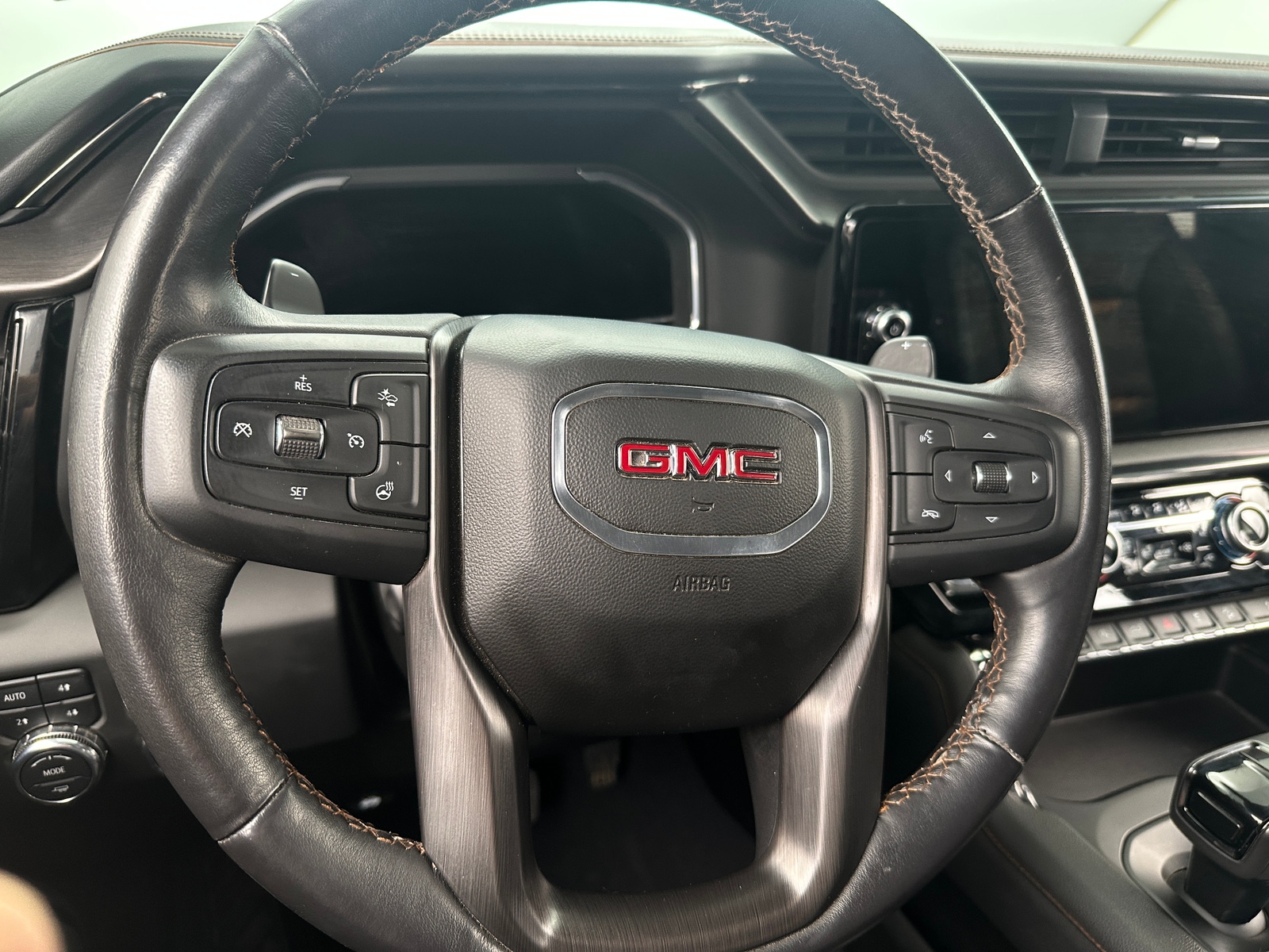 Thumbnail: 2022 GMC Sierra 1500 - 4