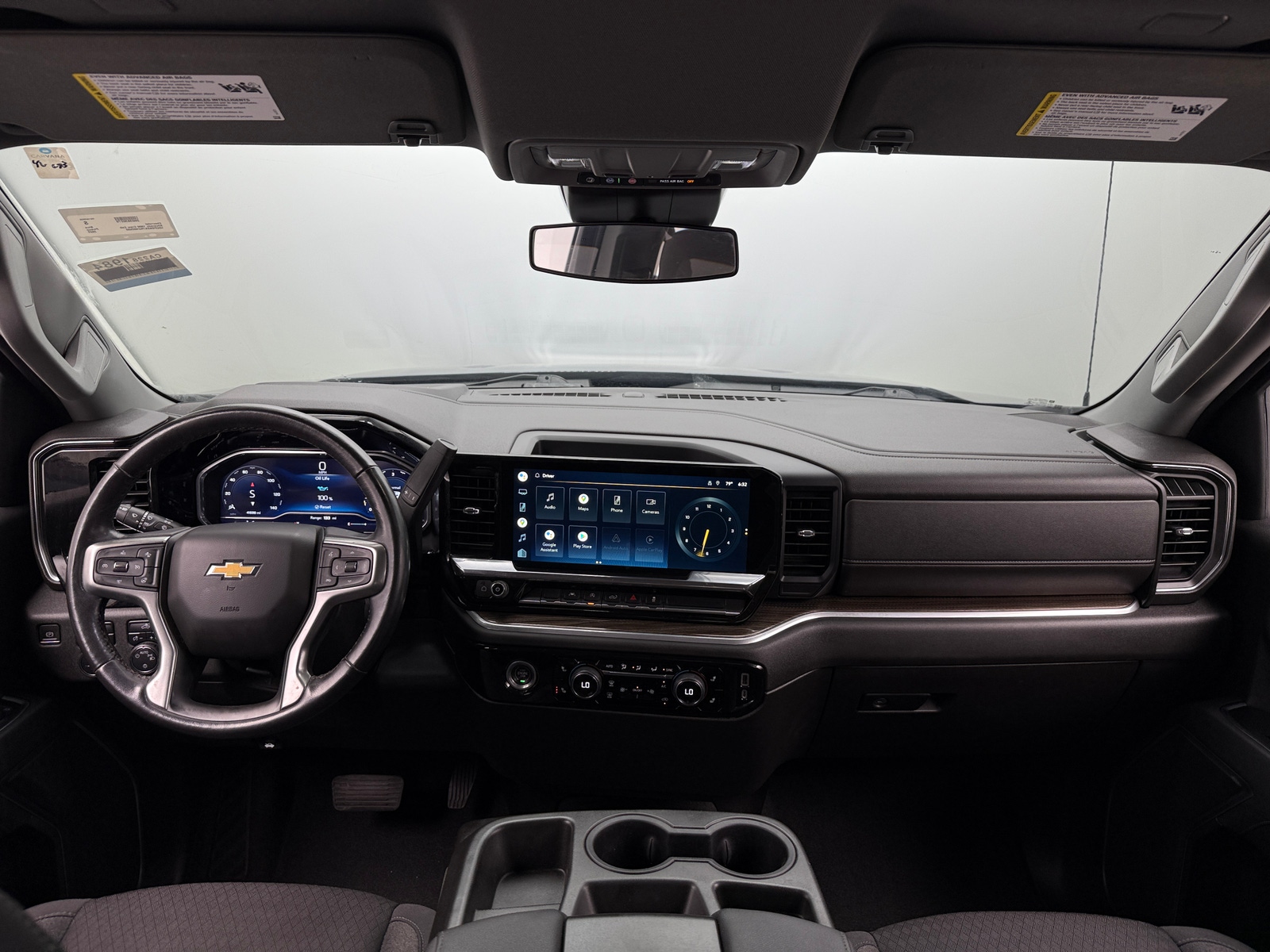 Thumbnail: 2022 Chevrolet Silverado 1500 - 3