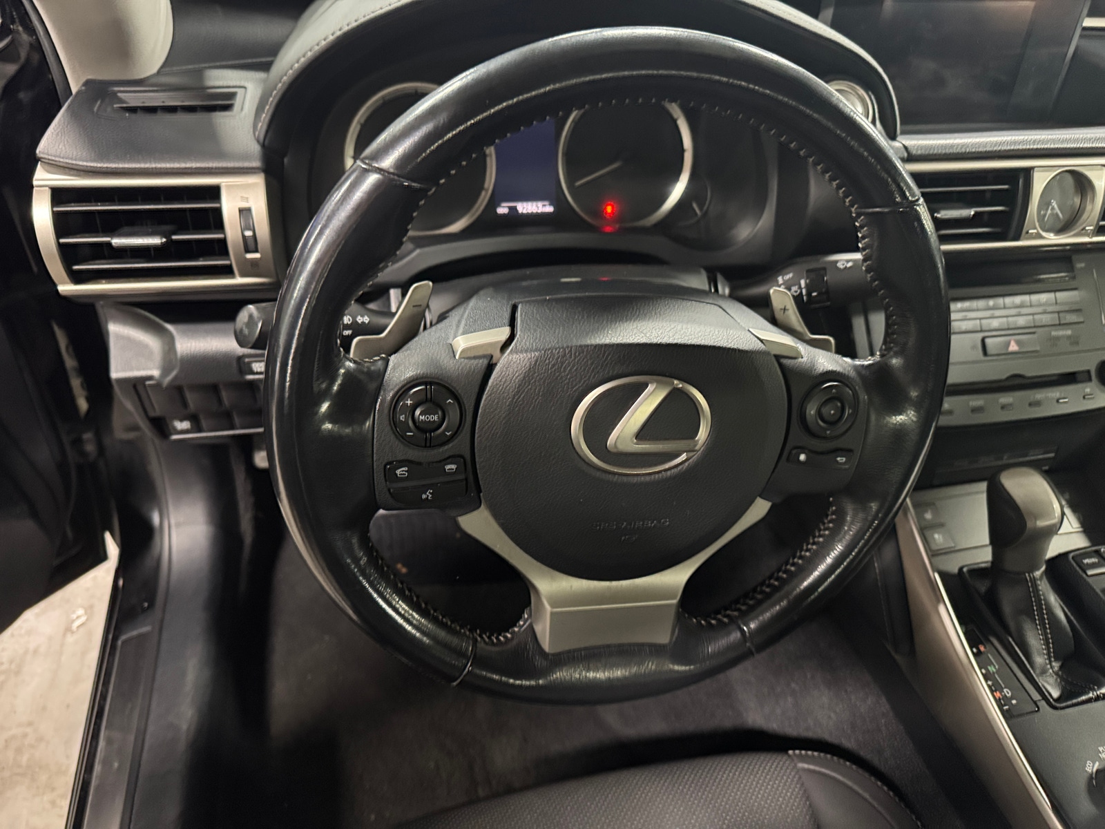 Thumbnail: 2016 Lexus IS - 4