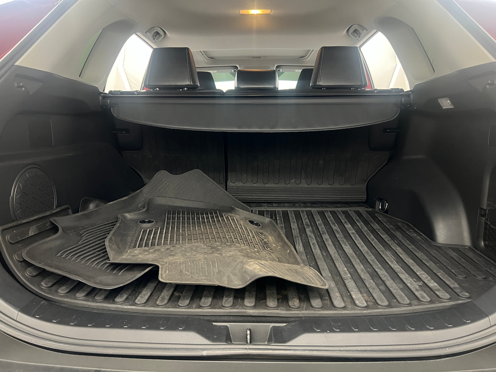 Thumbnail: 2021 Toyota RAV4 - 6