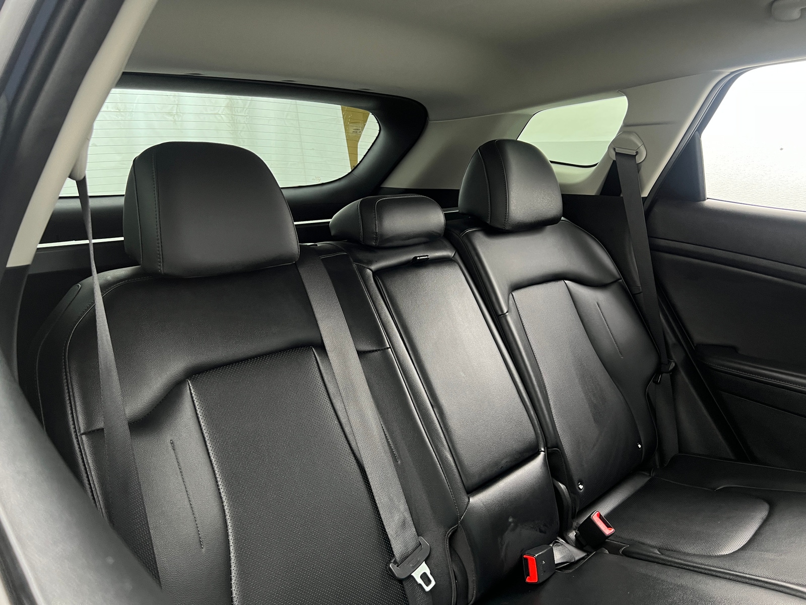 Thumbnail: 2023 Kia Sportage - 5