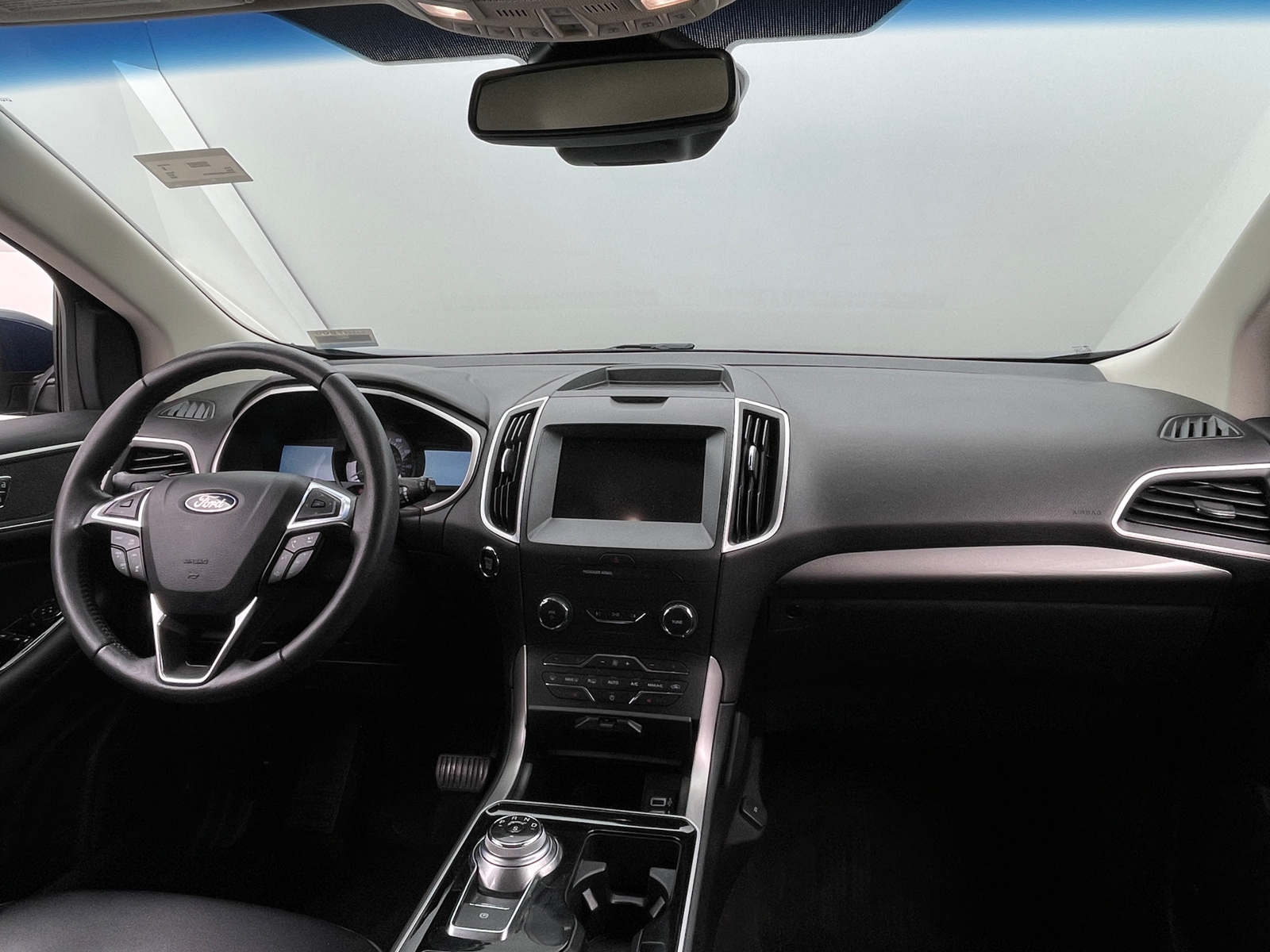 Thumbnail: 2020 Ford Edge - 2