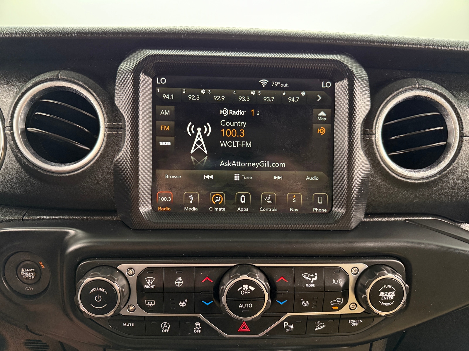 Thumbnail: 2018 Jeep Wrangler - 3