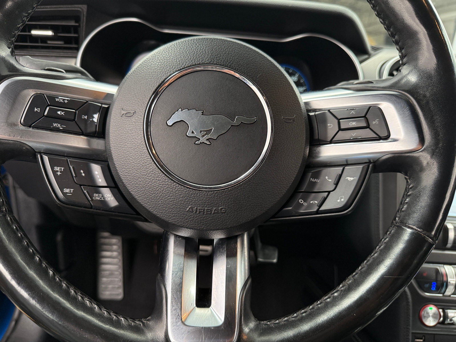 Thumbnail: 2019 Ford Mustang - 4